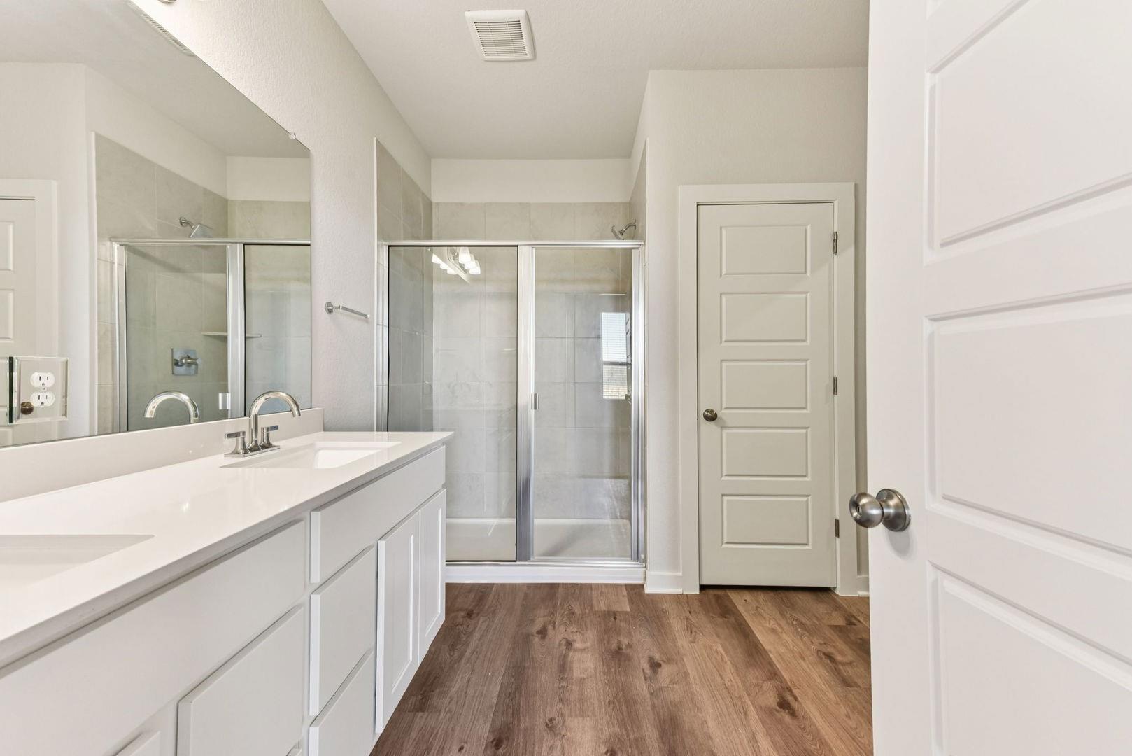 6410 Smarty Jones Dr, Buda, TX 78610