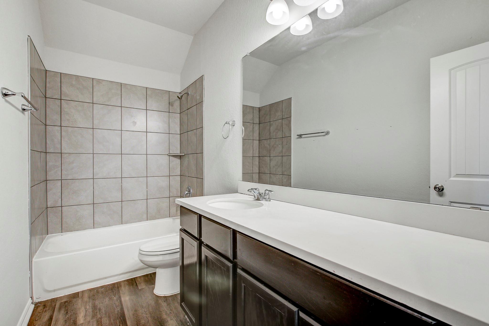 1905 Mariann Dr, Leander, TX 78641