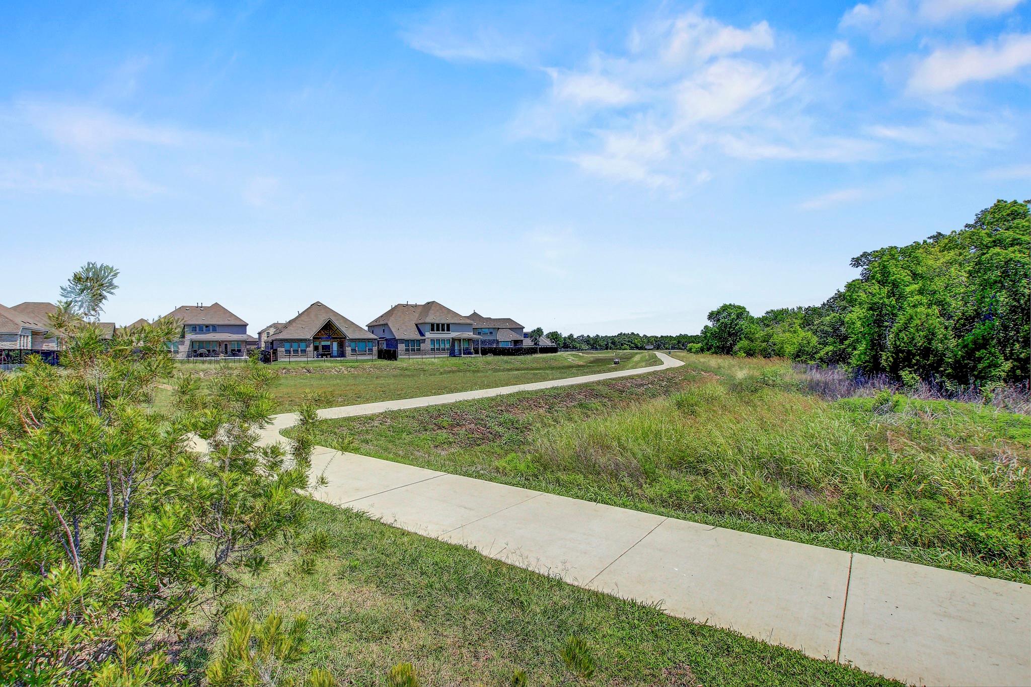1905 Mariann Dr, Leander, TX 78641