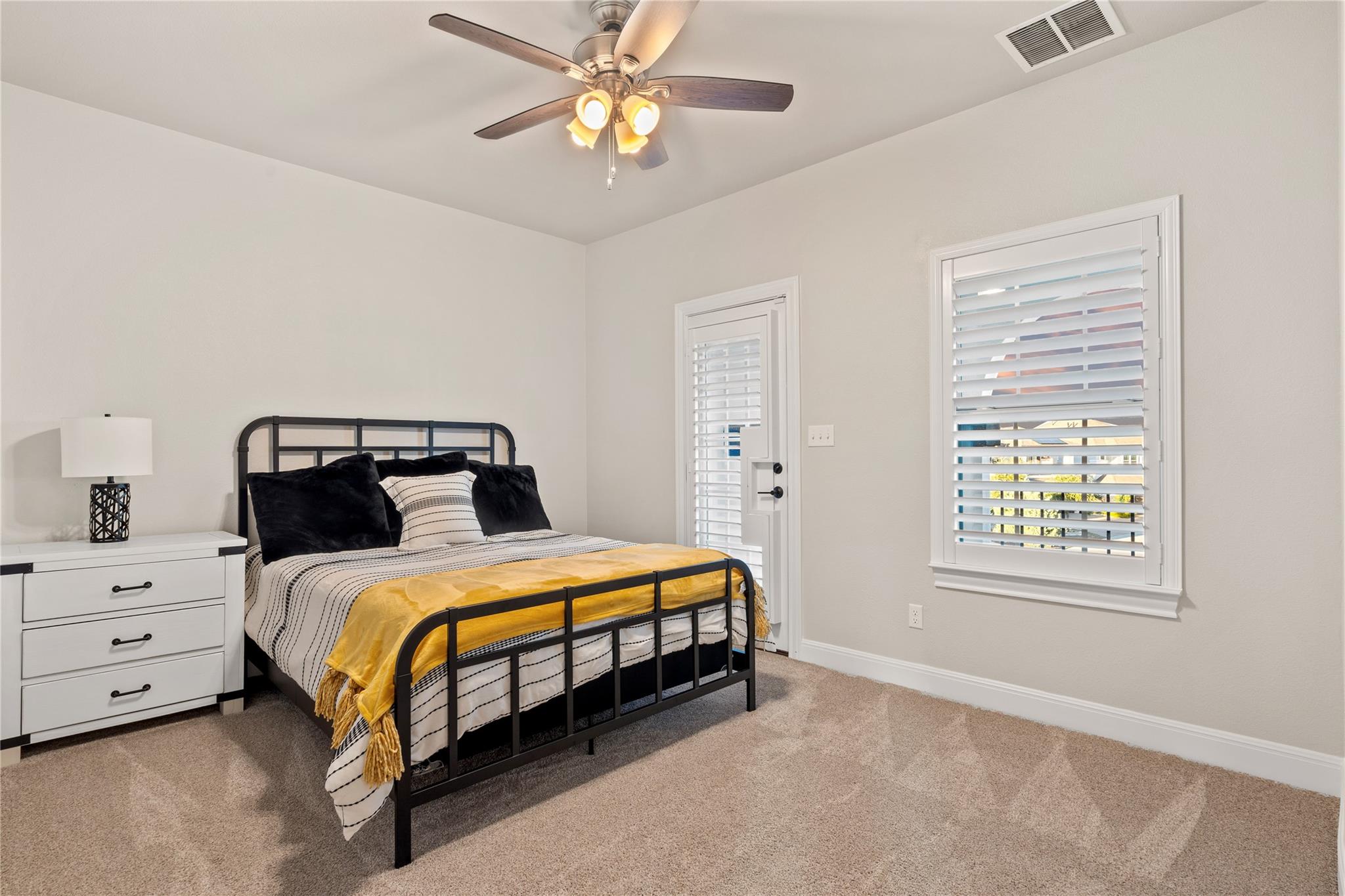 2513 Long Lasso Pass, Leander, TX 78641