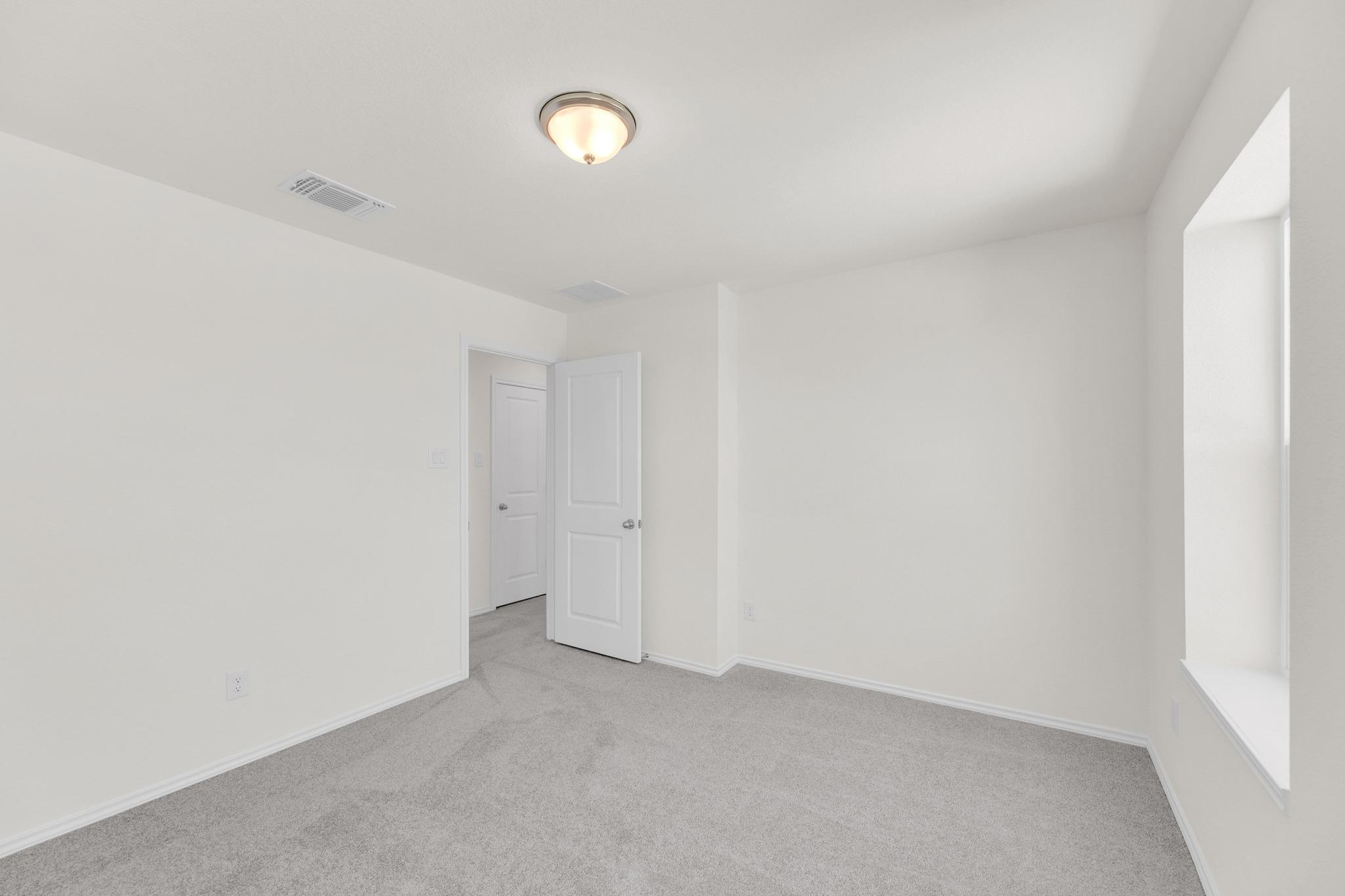 200 Colonel McNally Loop, Jarrell, TX 76537