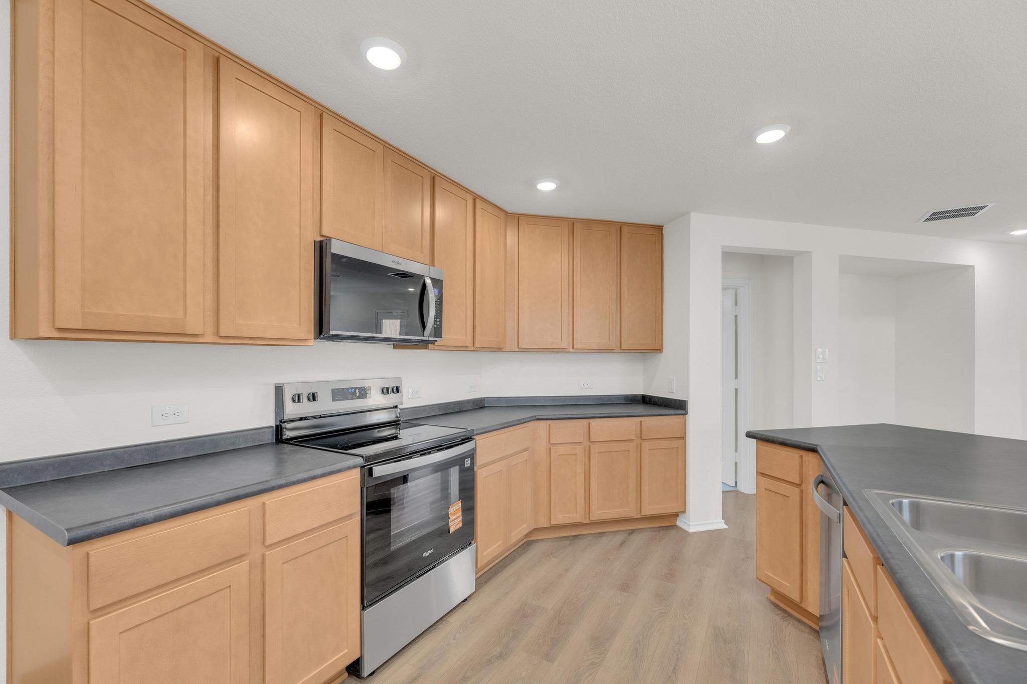 200 Colonel McNally Loop, Jarrell, TX 76537