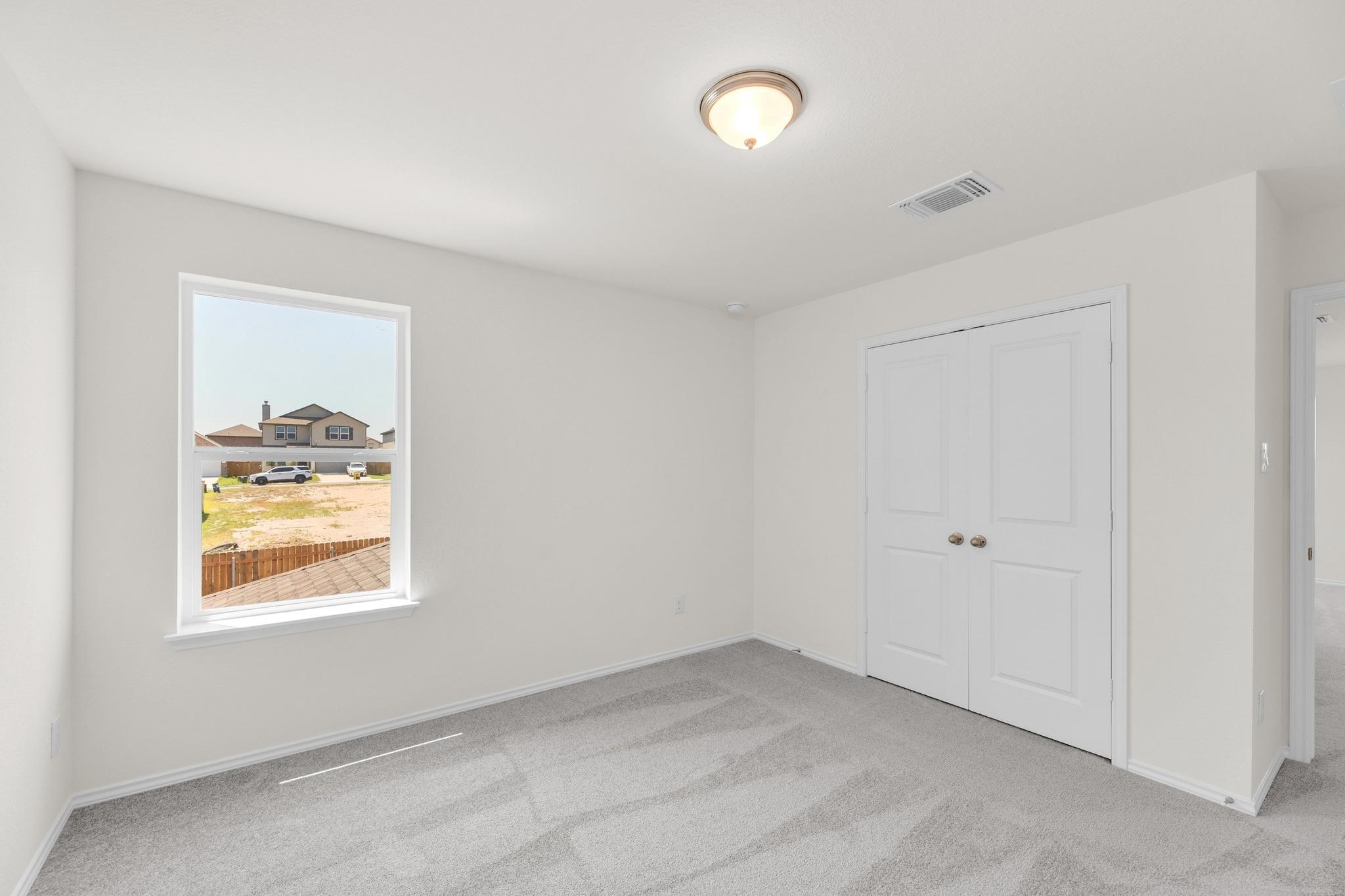 200 Colonel McNally Loop, Jarrell, TX 76537