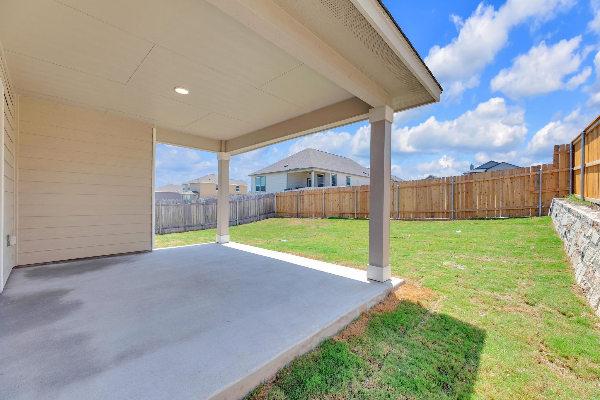 200 Colonel McNally Loop, Jarrell, TX 76537