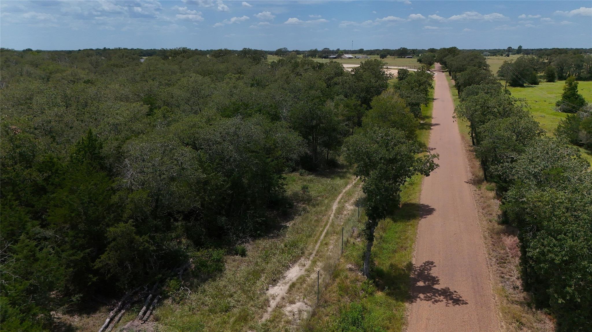 2250 Old Lockhart Rd, Plum, TX 78952