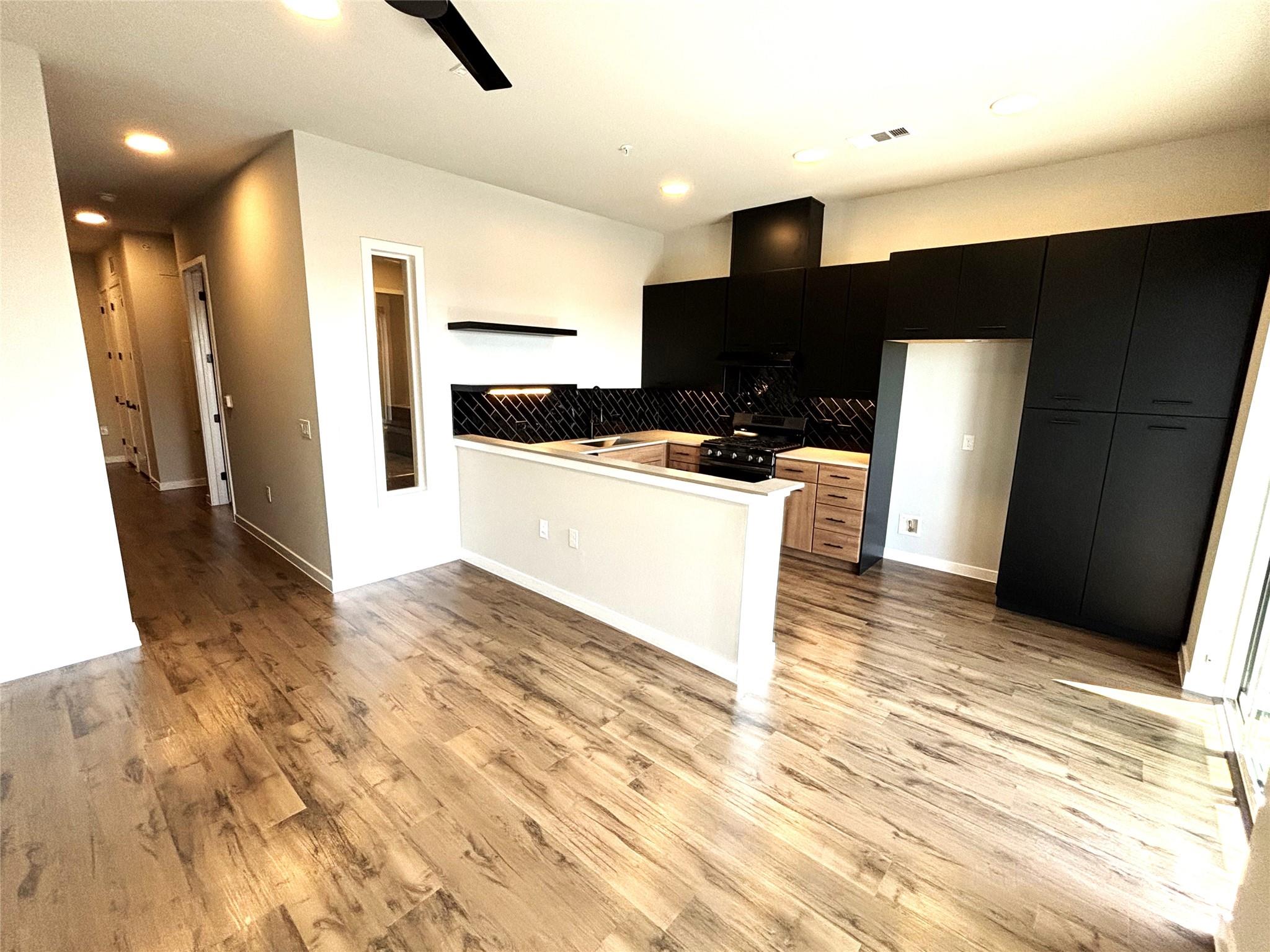 4510 Terry-O Ln # 406, Austin, TX 78745