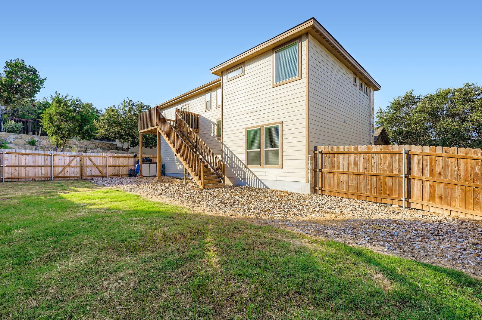 19004 Mariners Pt, Lago Vista, TX 78645
