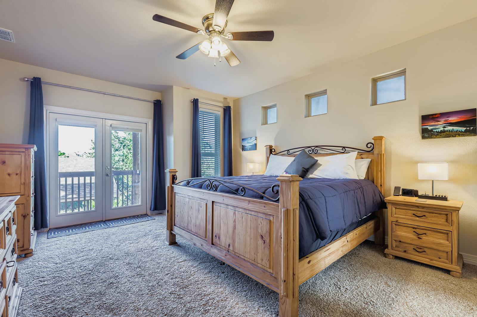 19004 Mariners Pt, Lago Vista, TX 78645