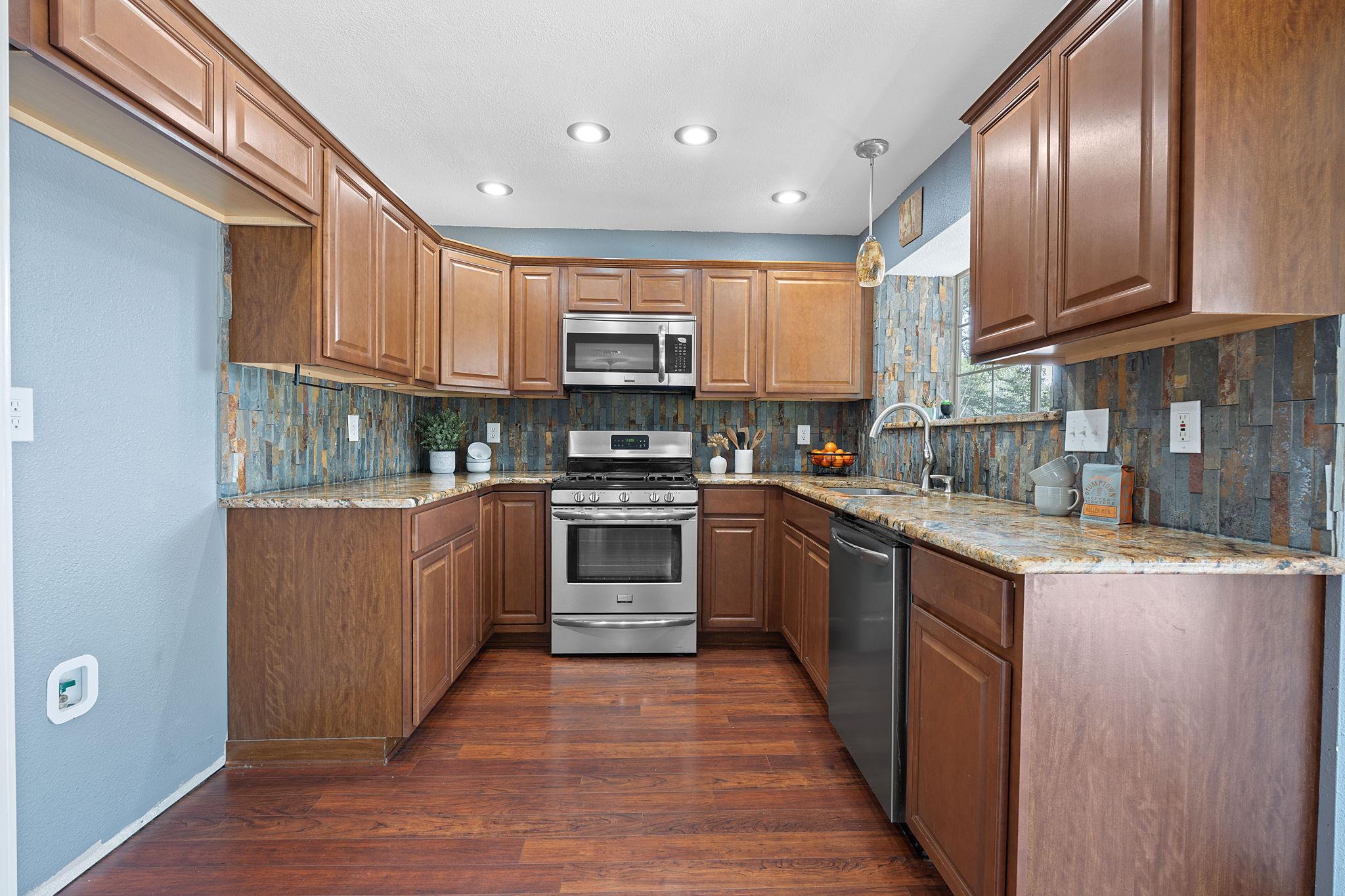 12413 Summersweet Cv, Austin, TX 78729