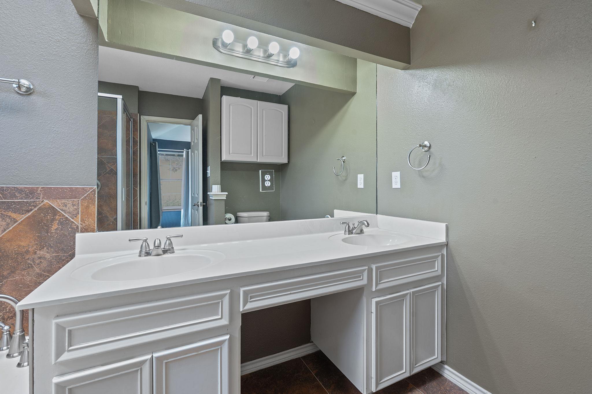 12413 Summersweet Cv, Austin, TX 78729