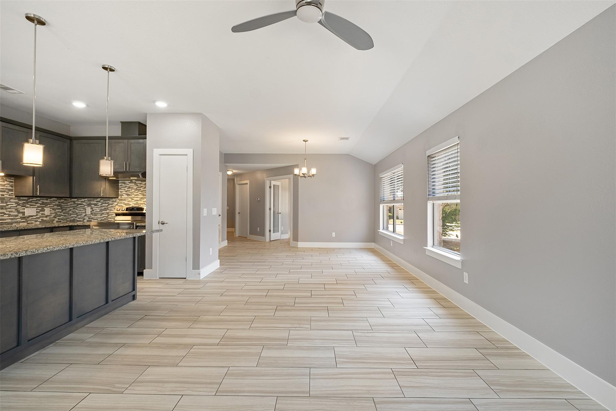 902 LOW BRIM Cv, Pflugerville, TX 78660