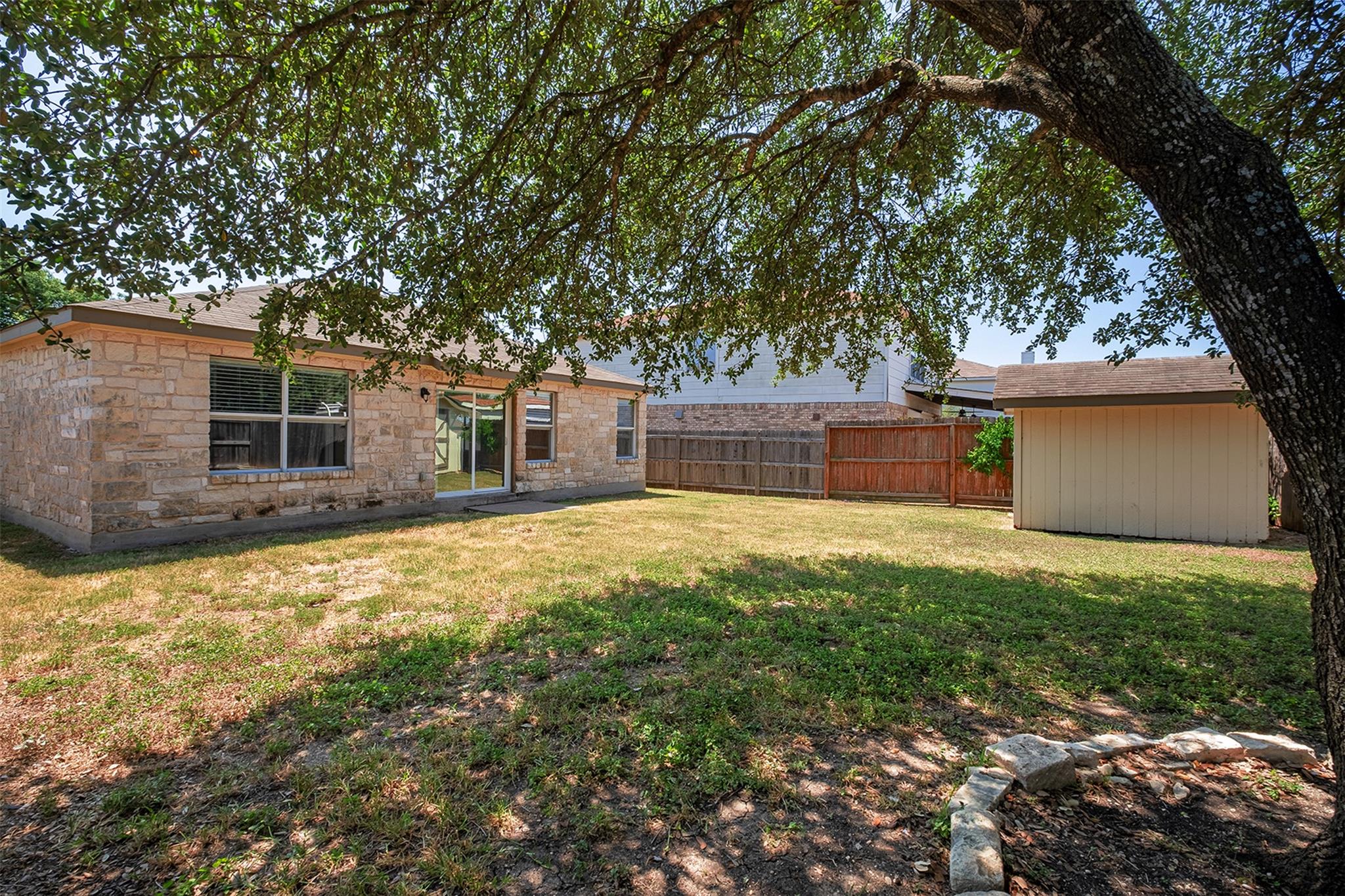 902 LOW BRIM Cv, Pflugerville, TX 78660
