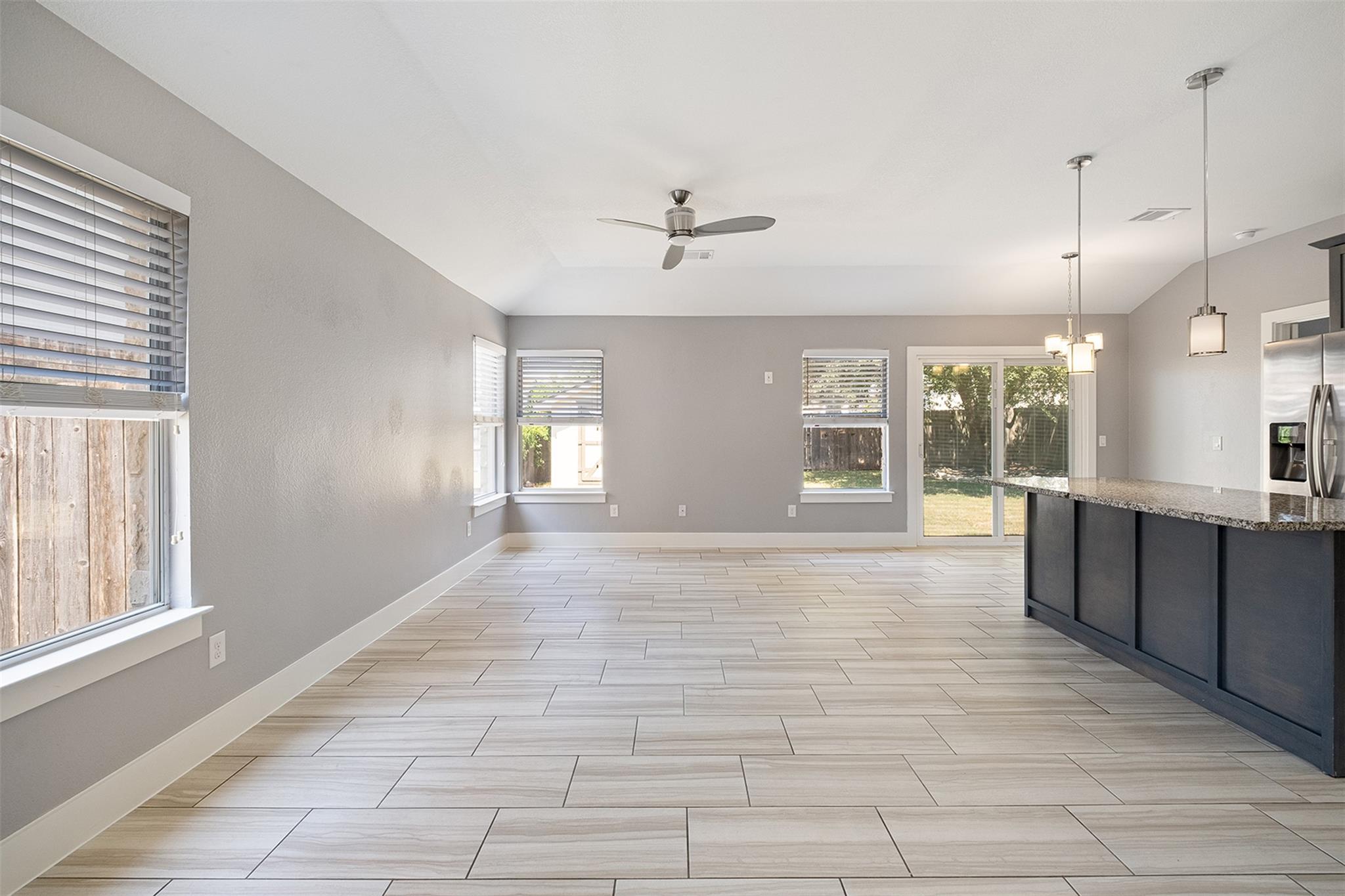 902 LOW BRIM Cv, Pflugerville, TX 78660