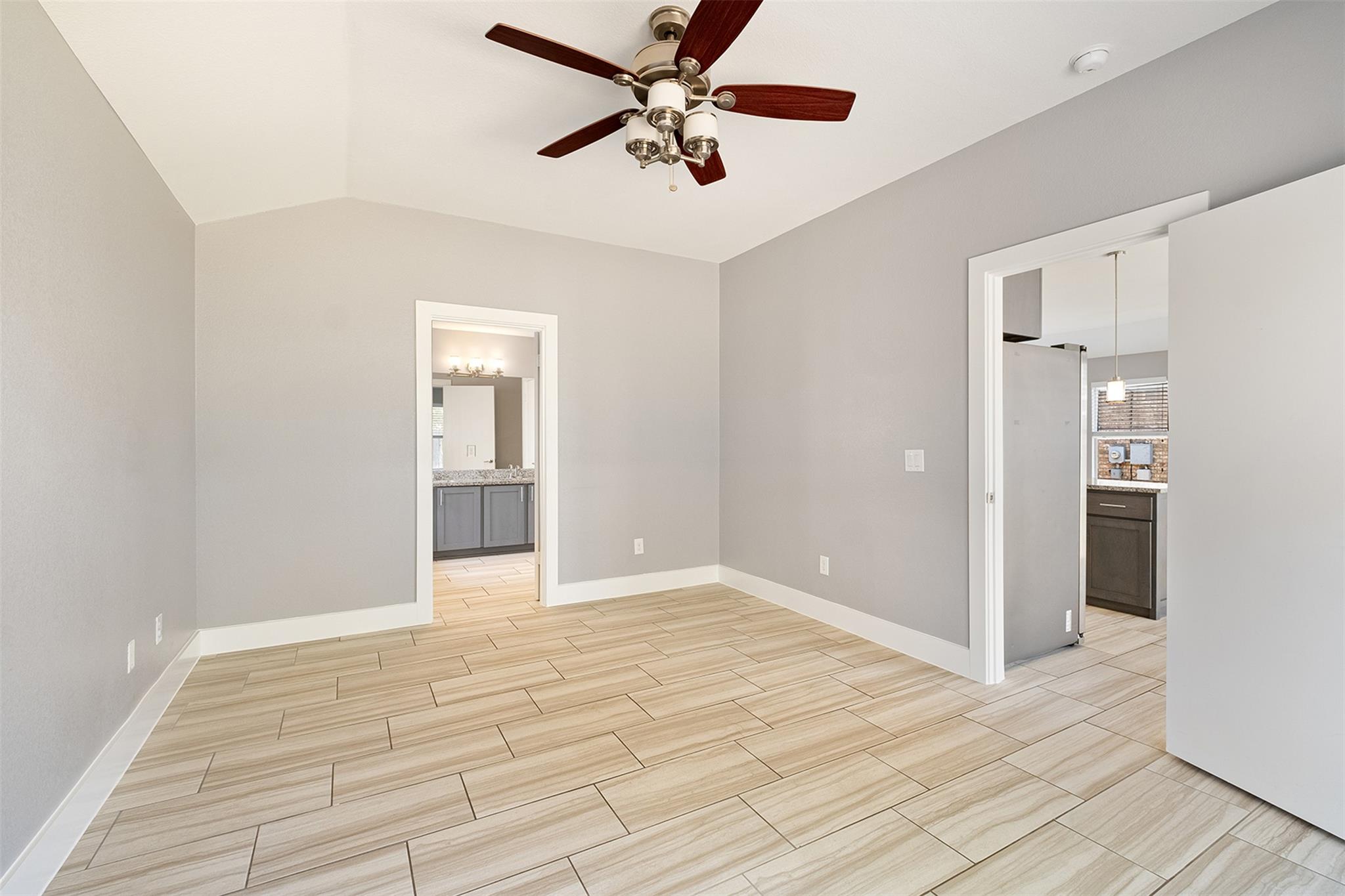 902 LOW BRIM Cv, Pflugerville, TX 78660