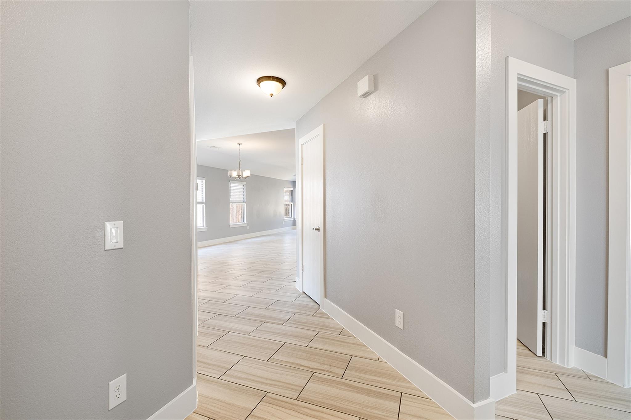 902 LOW BRIM Cv, Pflugerville, TX 78660