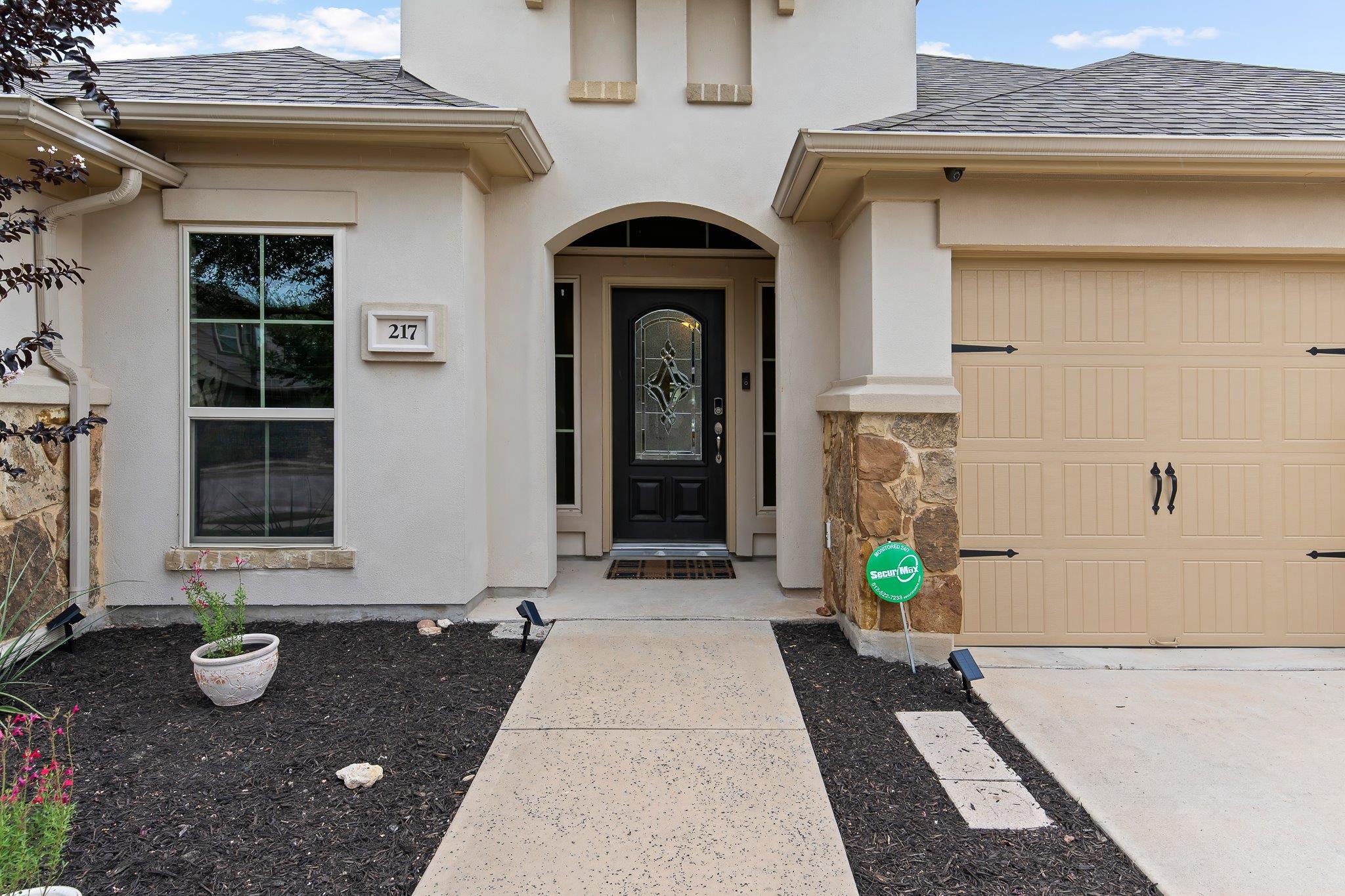 217 Serrano St, Georgetown, TX 78628