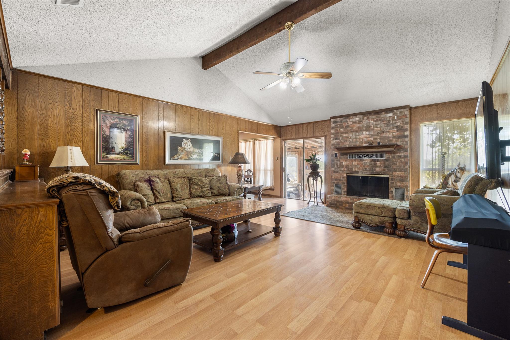 300 Oak Springs Dr, Dripping Springs, TX 78620