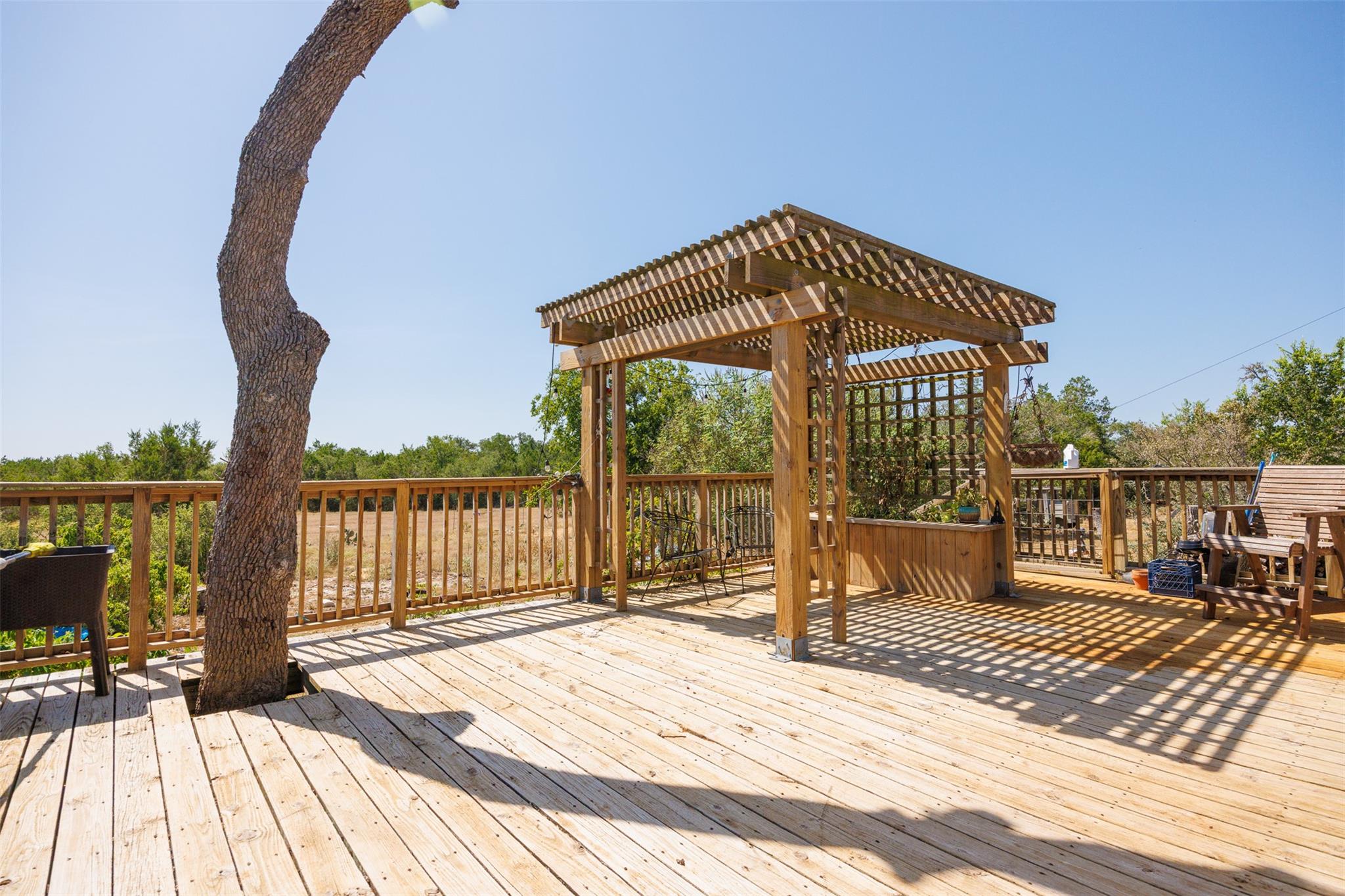 300 Oak Springs Dr, Dripping Springs, TX 78620