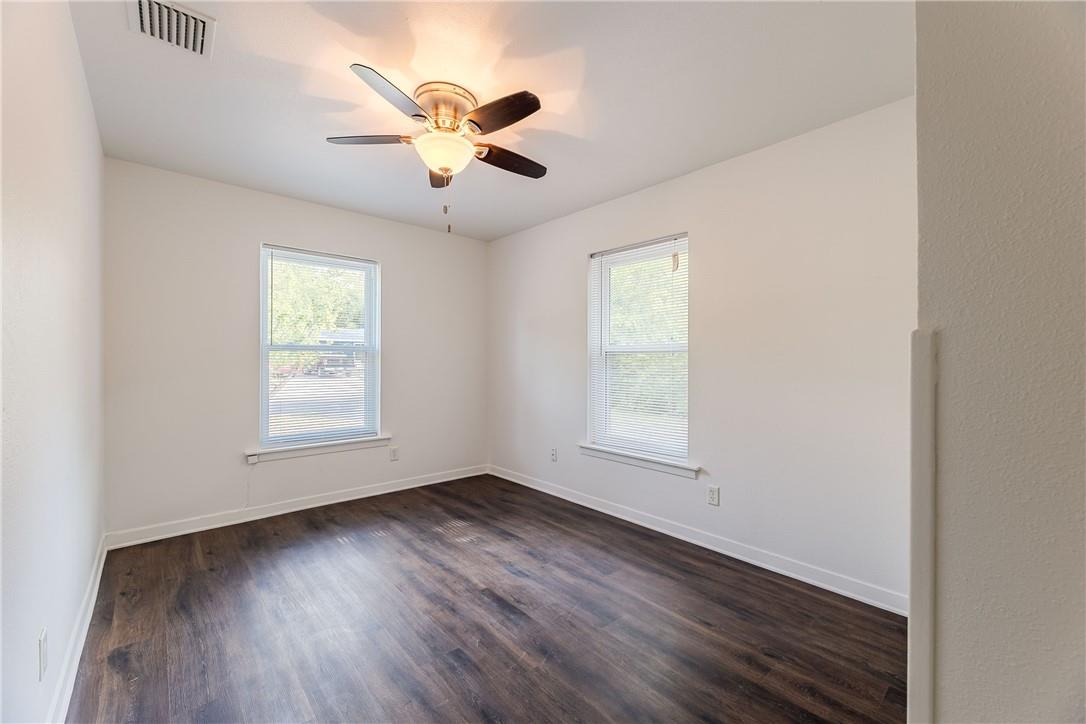 1009 Field St, San Marcos, TX 78666