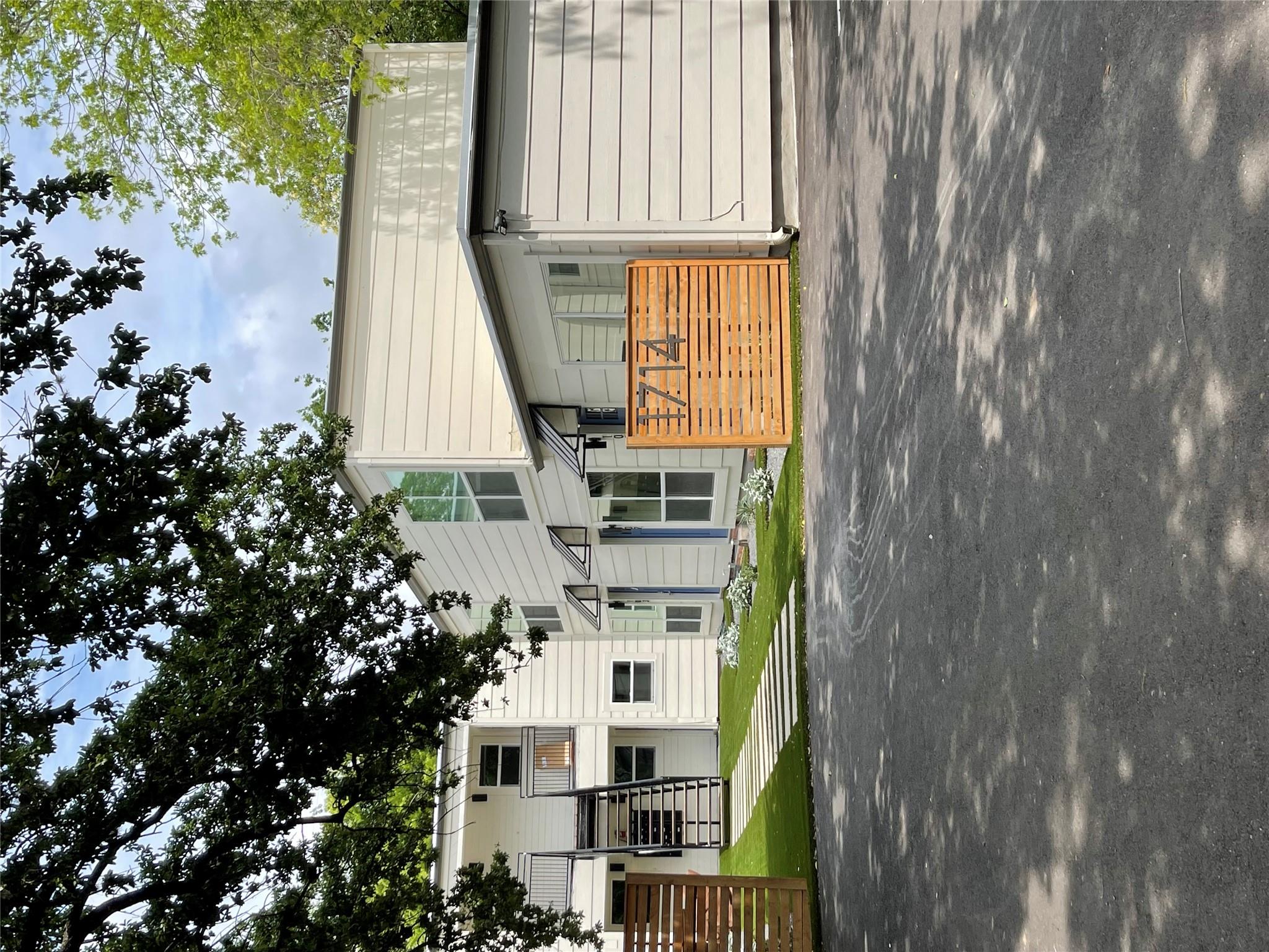 1714 Enfield Rd # 103, Austin, TX 78703