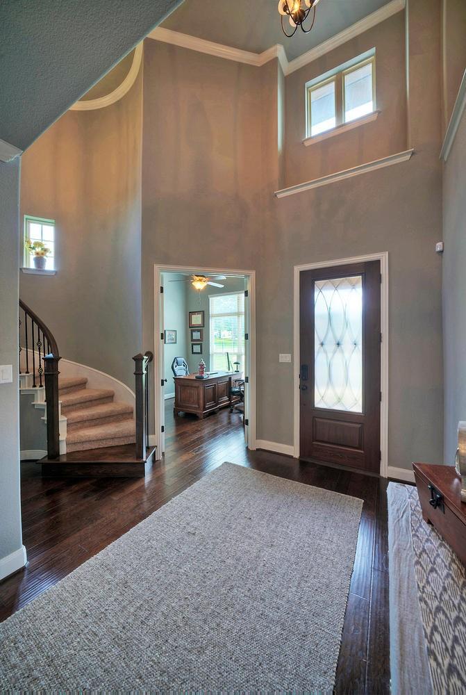 101 Maxwell Way, Austin, TX 78738