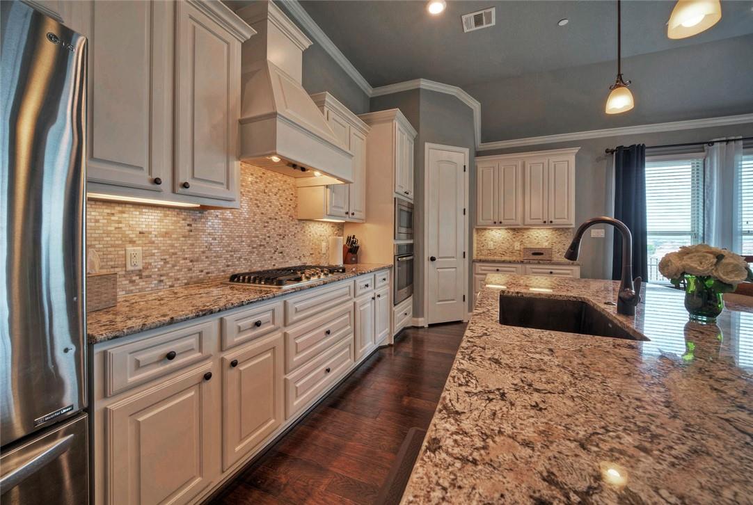 101 Maxwell Way, Austin, TX 78738