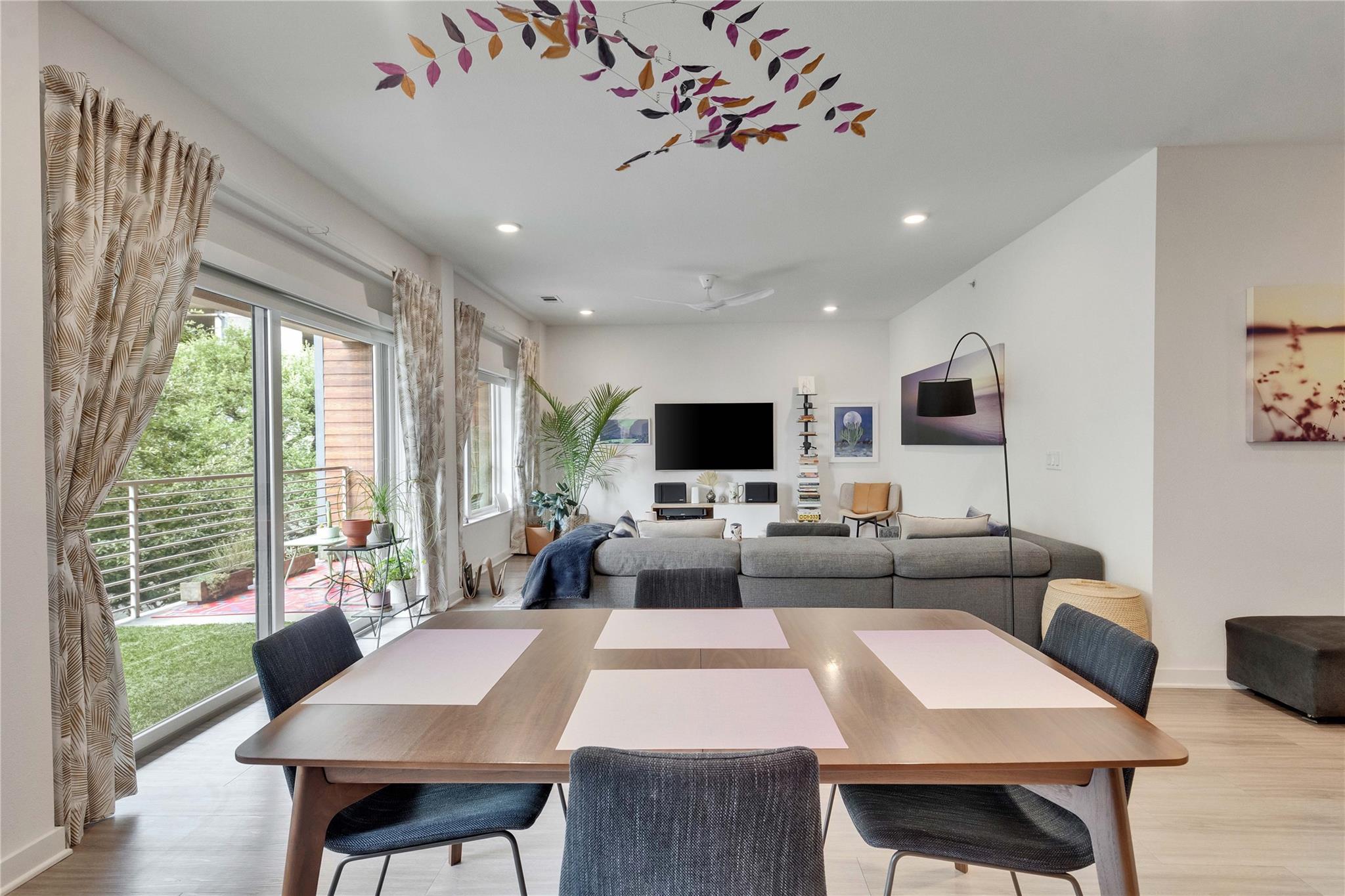 4361 S Congress Ave # 335, Austin, TX 78745