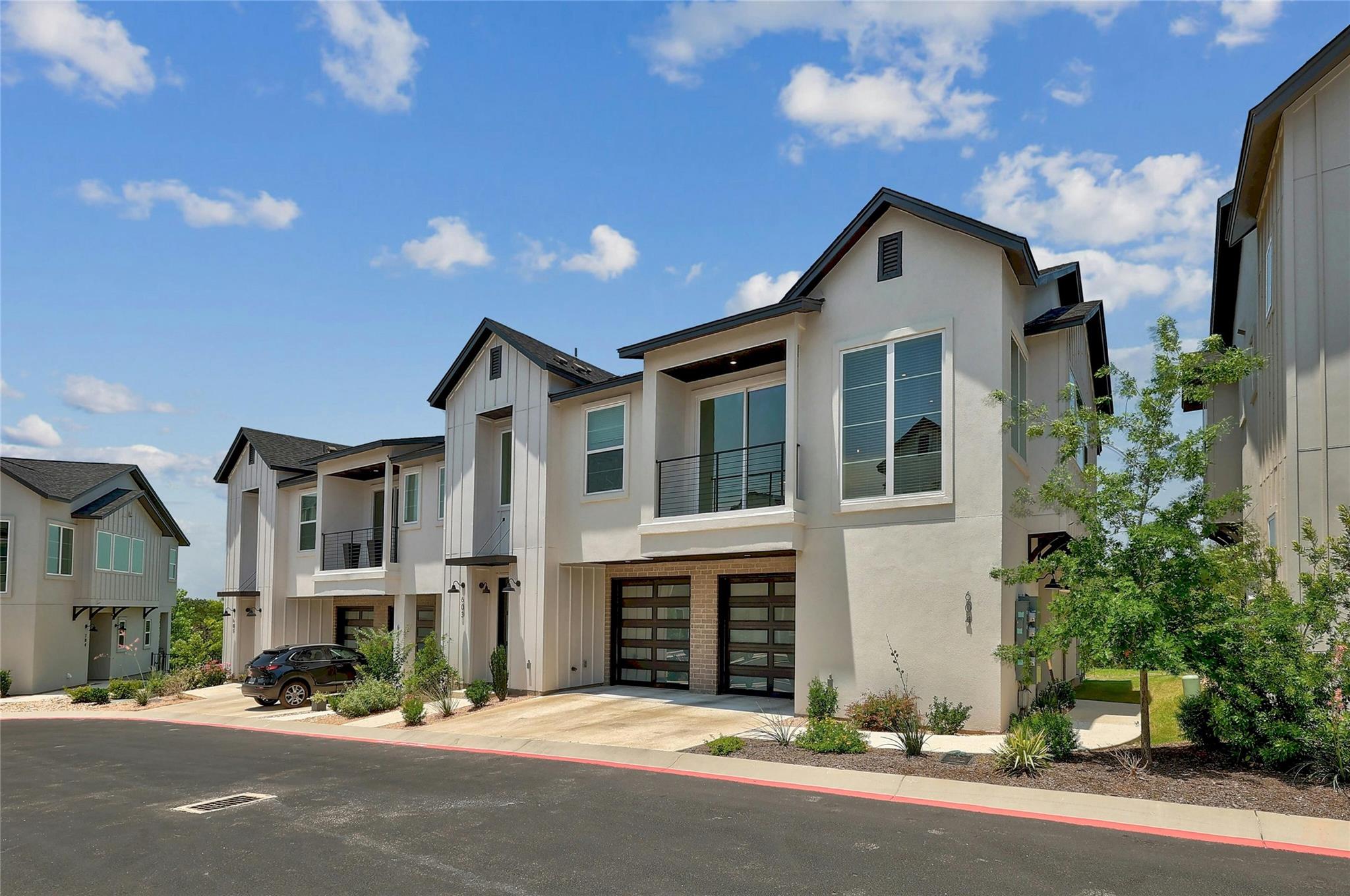 12001 Vista Parke Dr # 604, Austin, TX 78726