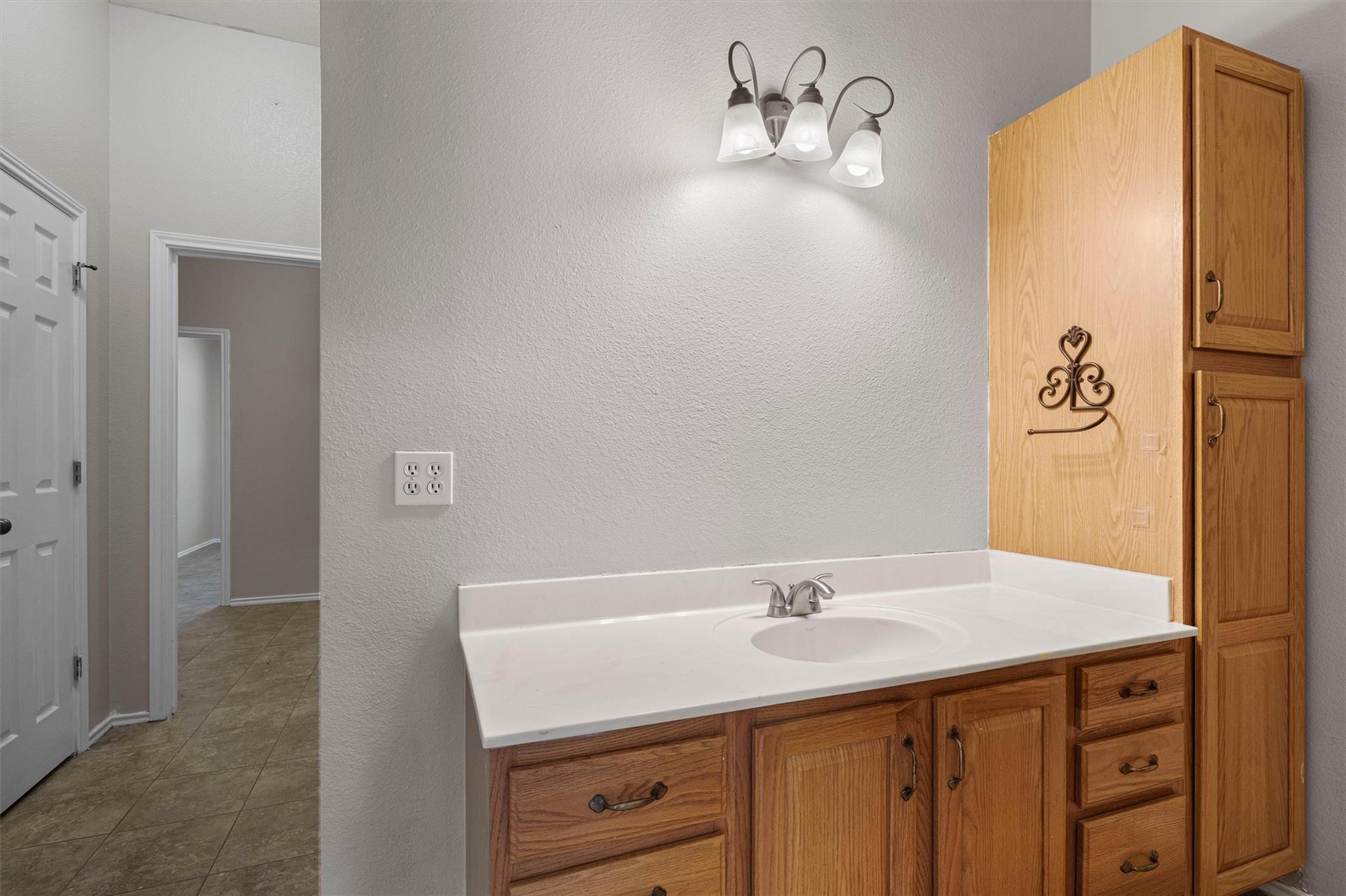 25600 Ronald W Reagan Blvd, Georgetown, TX 78633