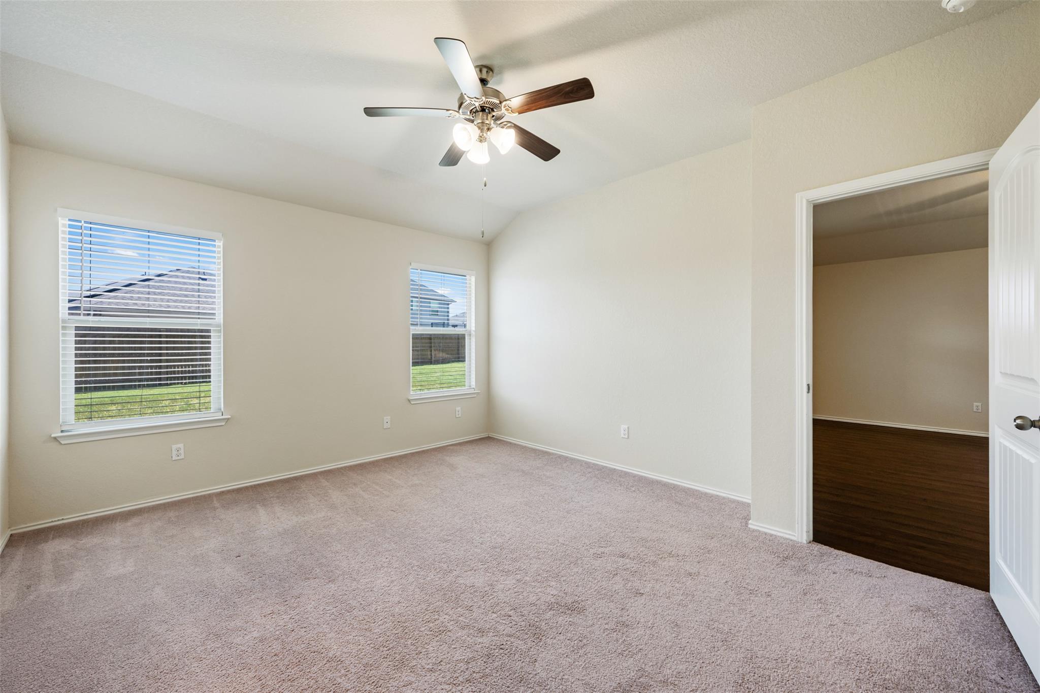 152 Beth Ann Loop, Taylor, TX 76574