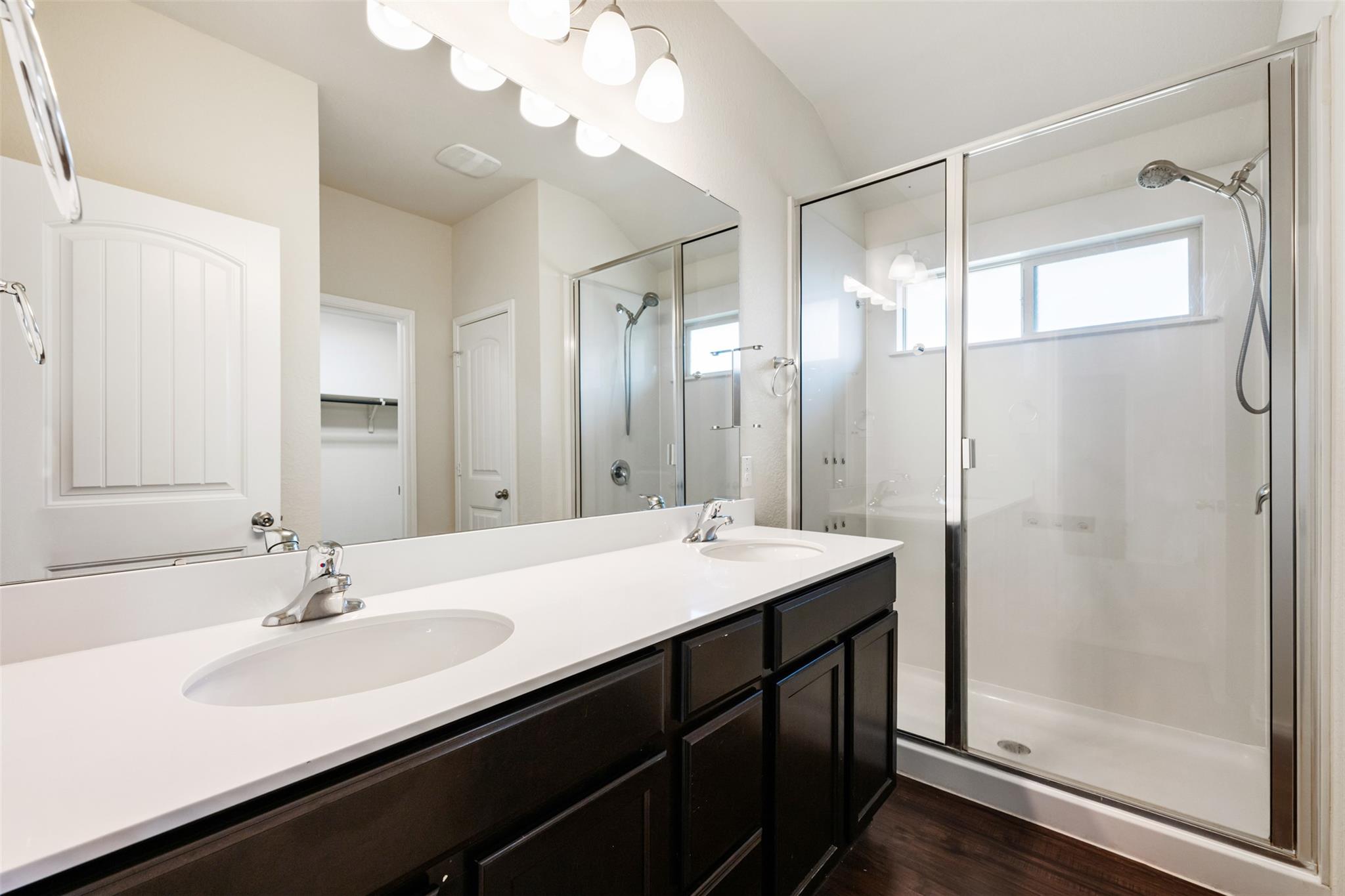 152 Beth Ann Loop, Taylor, TX 76574