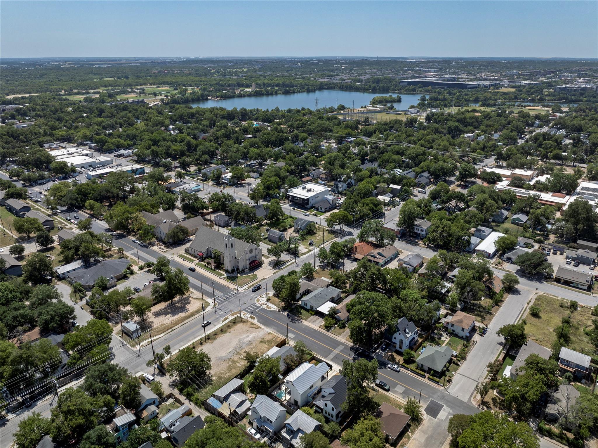 2104 E 2nd St # 1, Austin, TX 78702