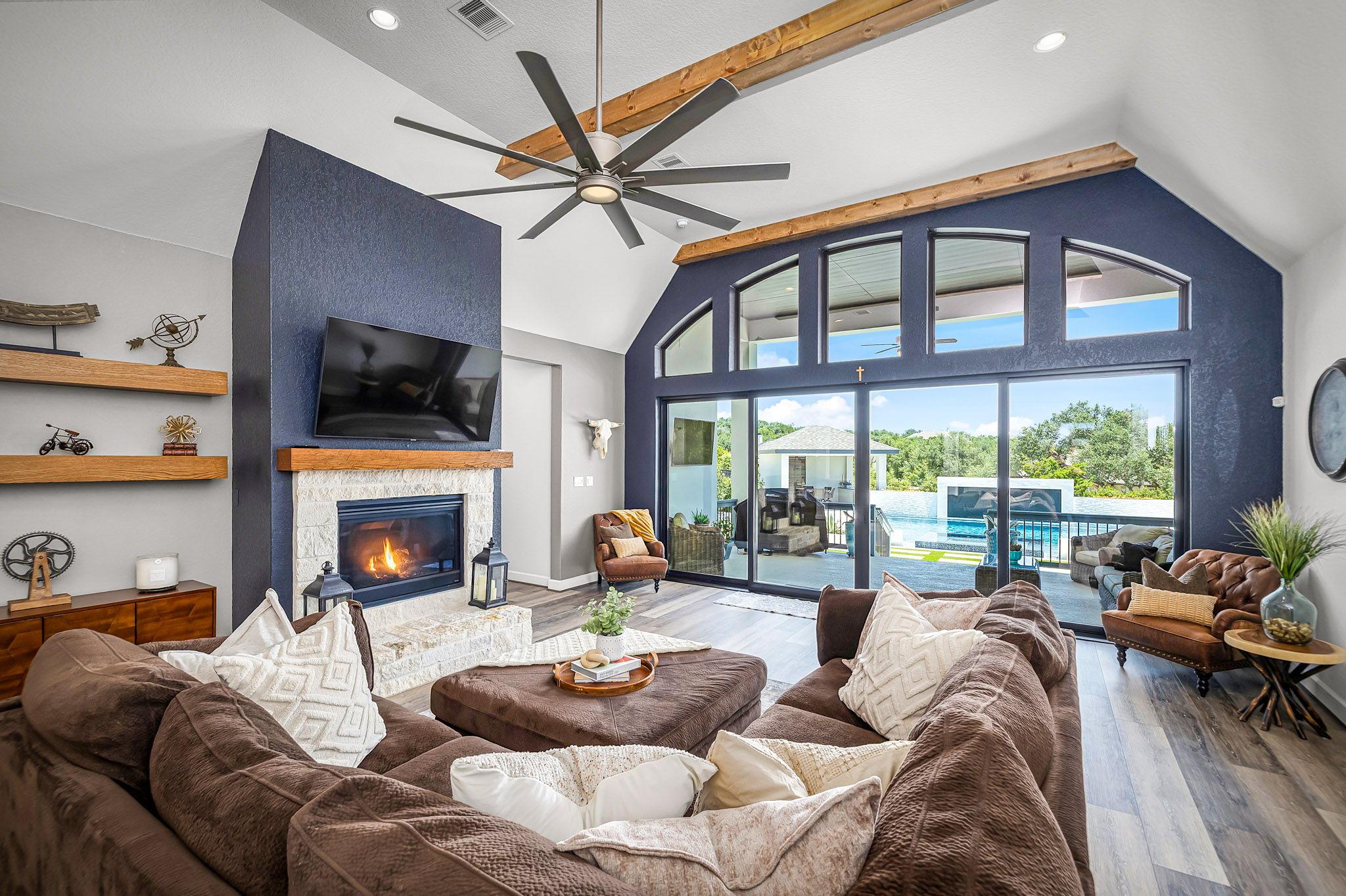 2038 Alsace, New Braunfels, TX 78132