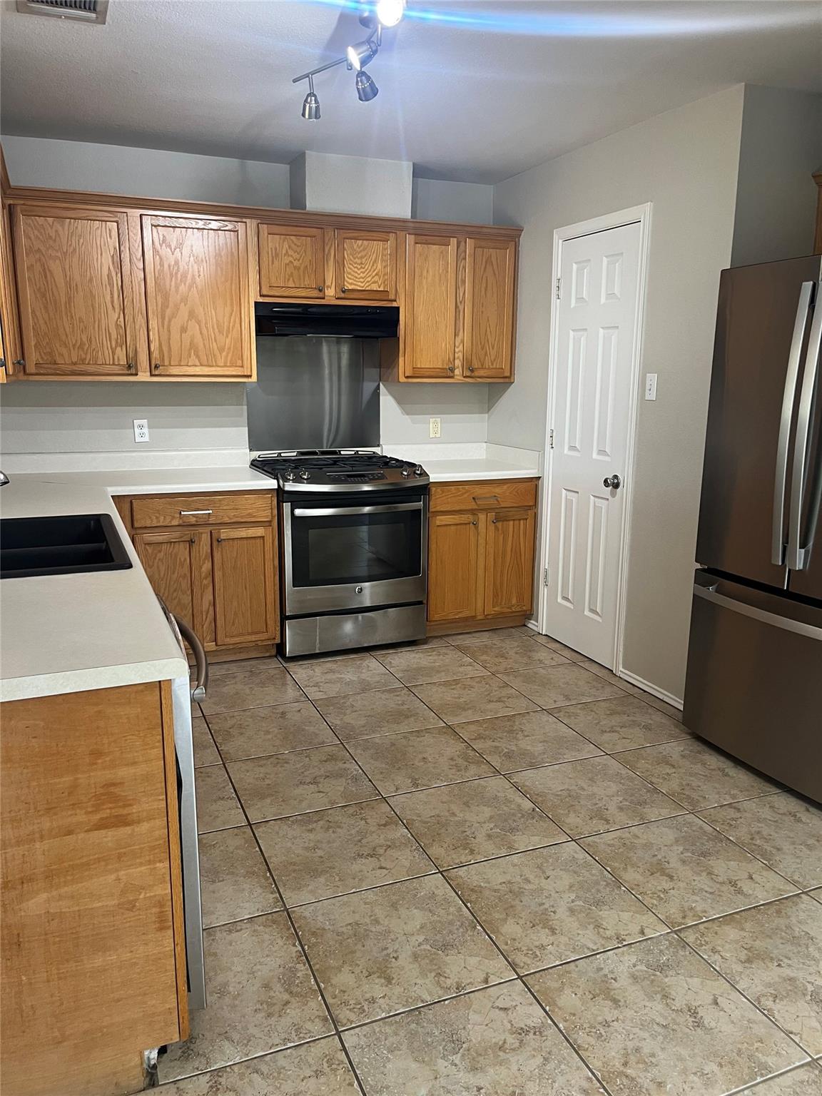 3809 Top Rock Ln, Round Rock, TX 78681