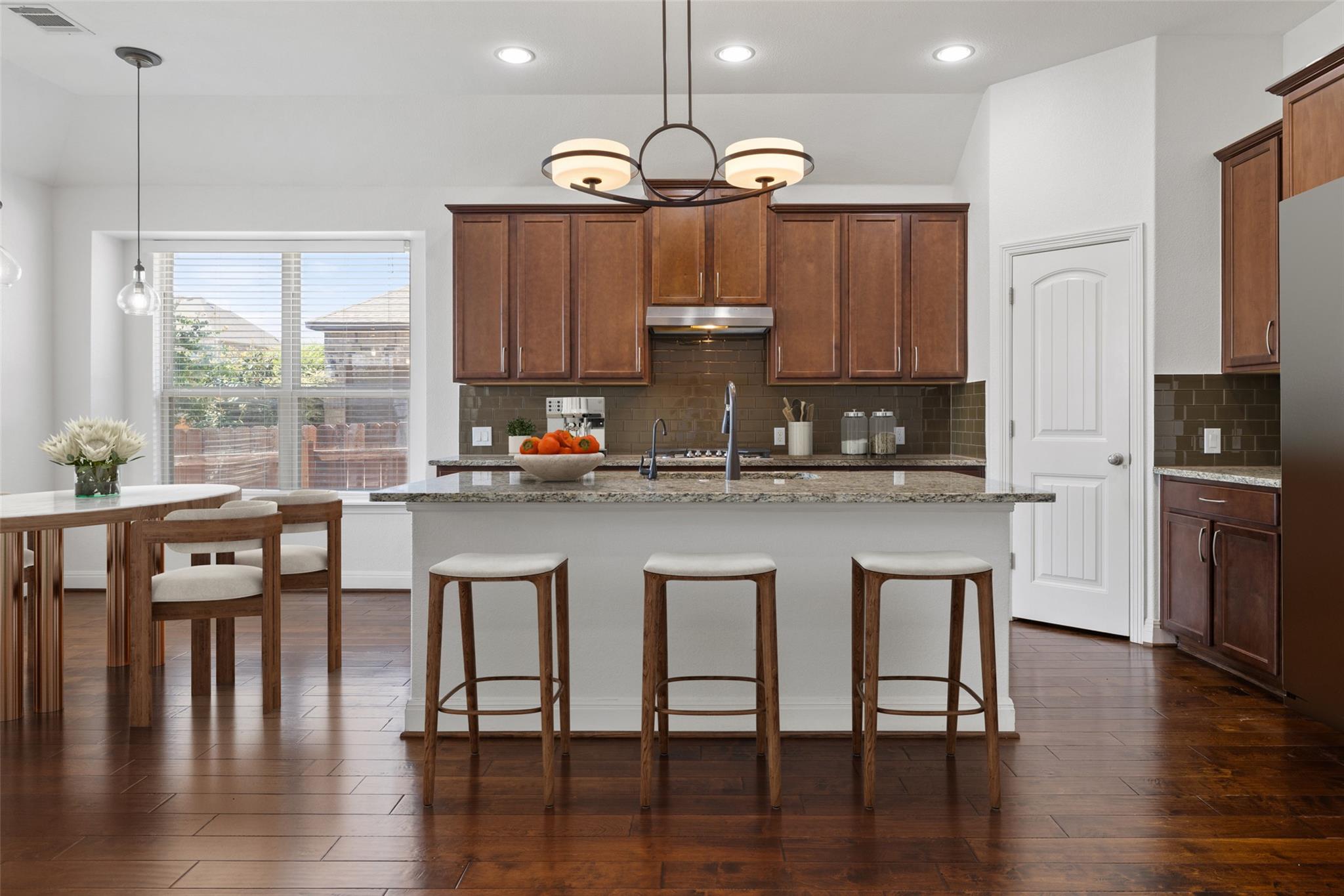 5617 Rio Chama Cv, Austin, TX 78738