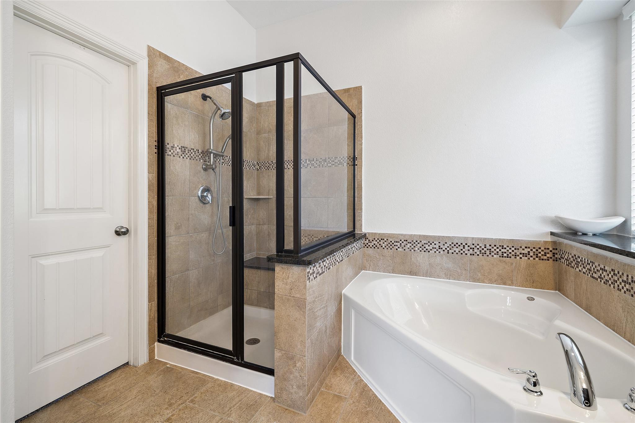 5617 Rio Chama Cv, Austin, TX 78738