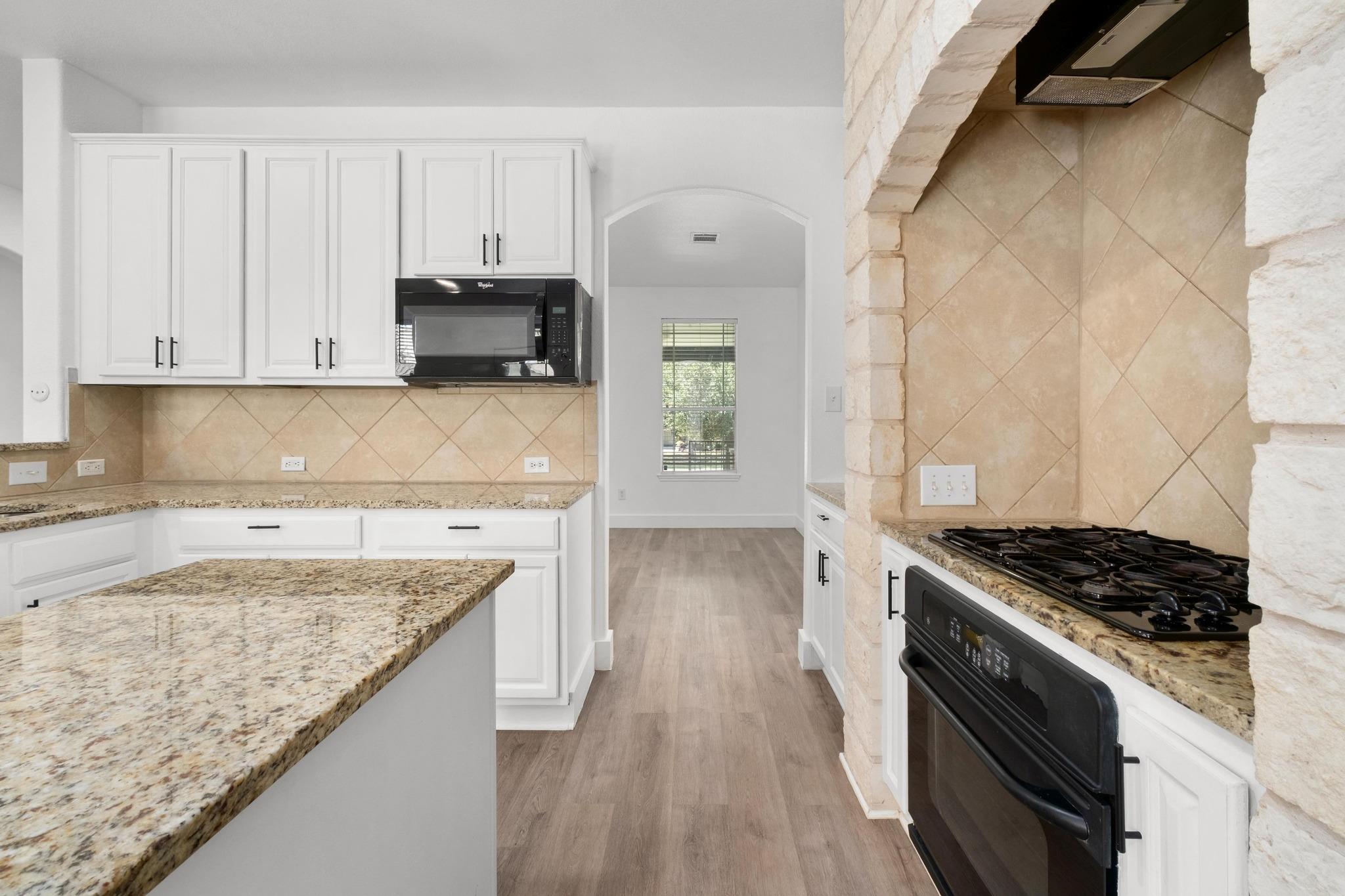 11124 Silo Valley Dr, Austin, TX 78754