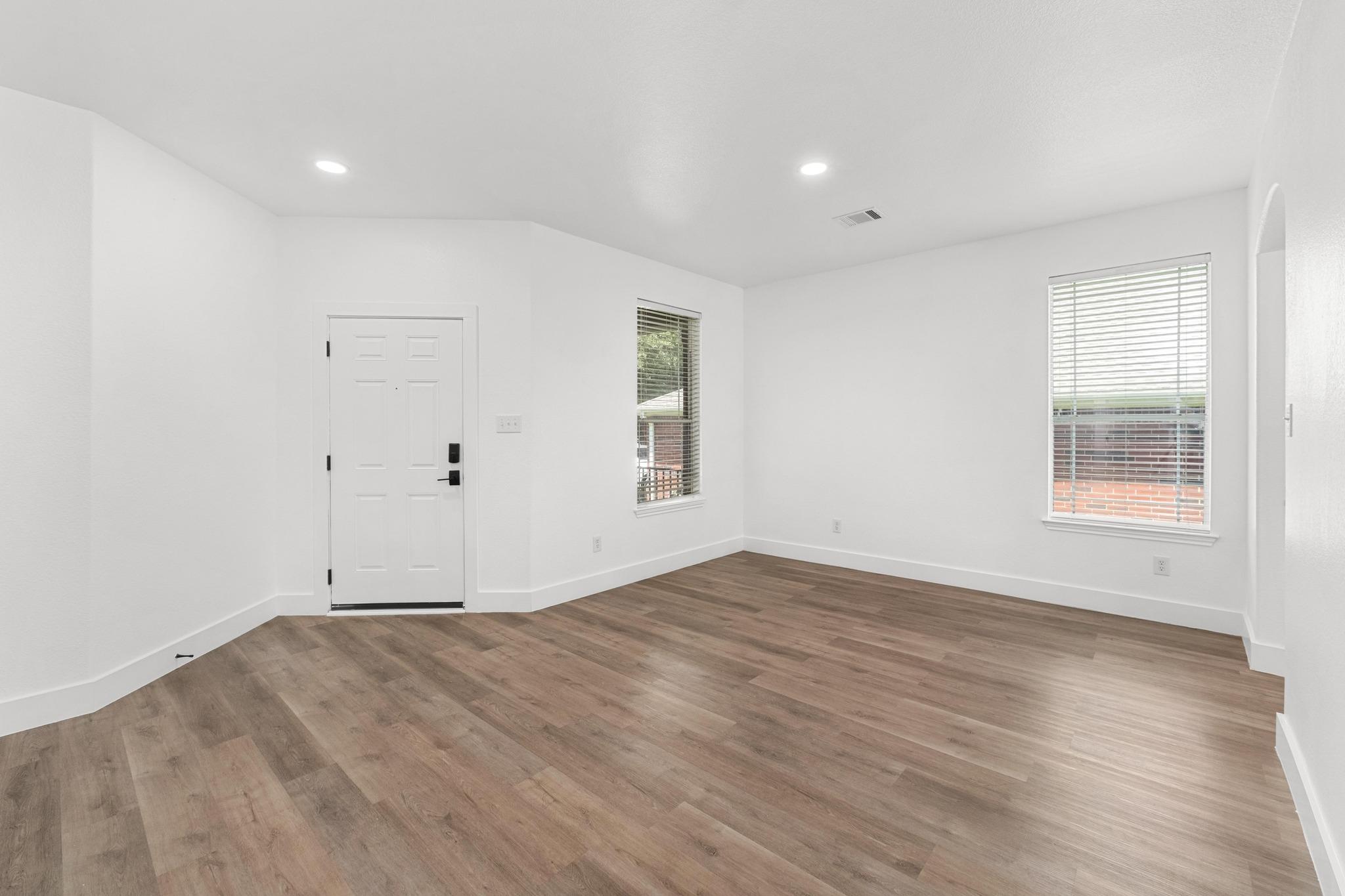 11124 Silo Valley Dr, Austin, TX 78754