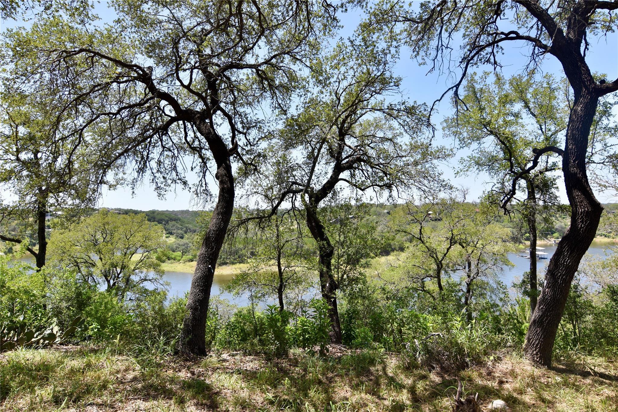 2802 Marina Shores Dr, Spicewood, TX 78669