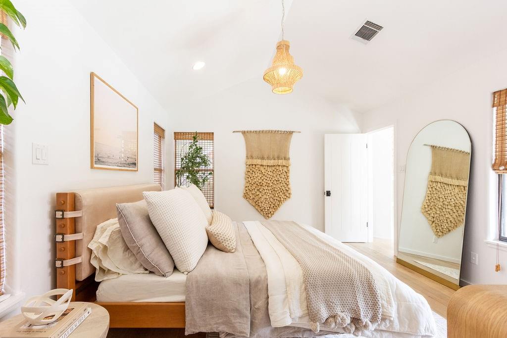 1709 Alta Vista AVE, Austin, TX 78704