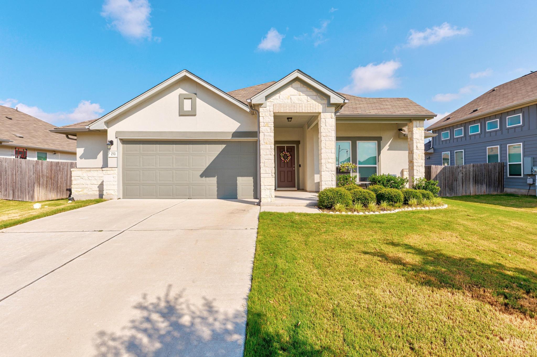 210 Salt Springs Rd, Kyle, TX 78640