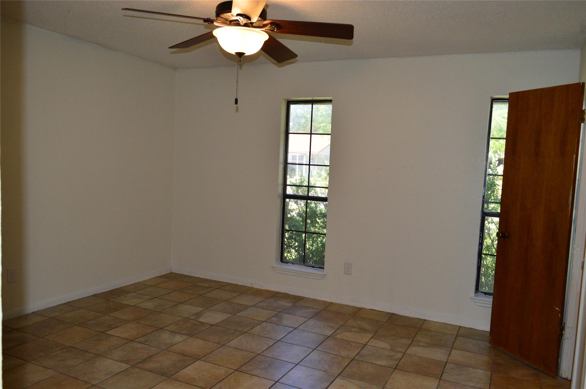 1404 Rob Ln, Copperas Cove, TX 76522