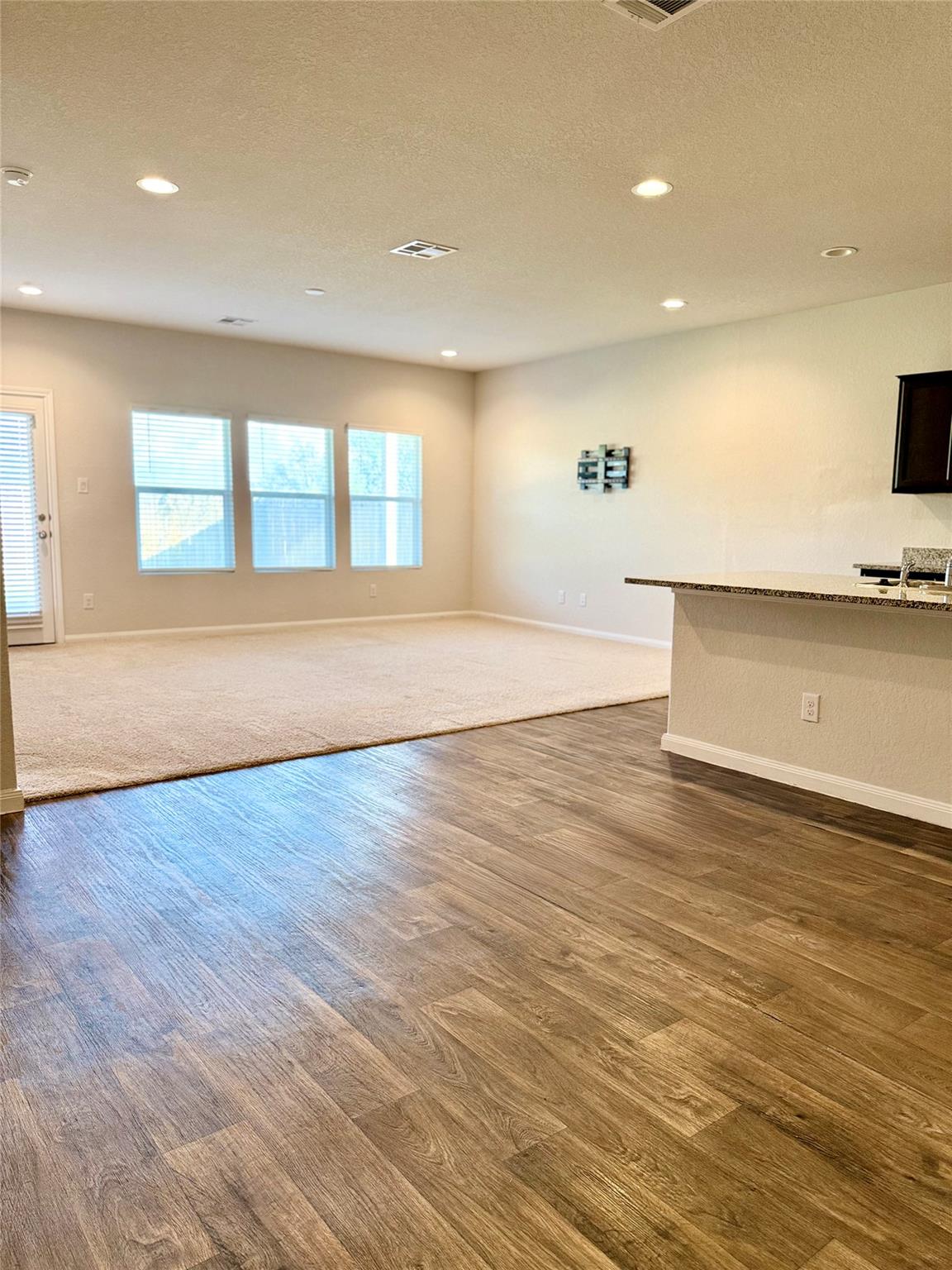 1021 Adler Way, San Marcos, TX 78666