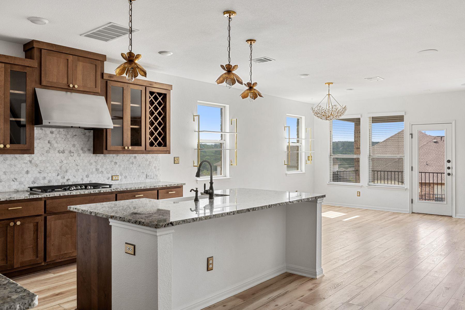 1321 Castalo Ln, Leander, TX 78641