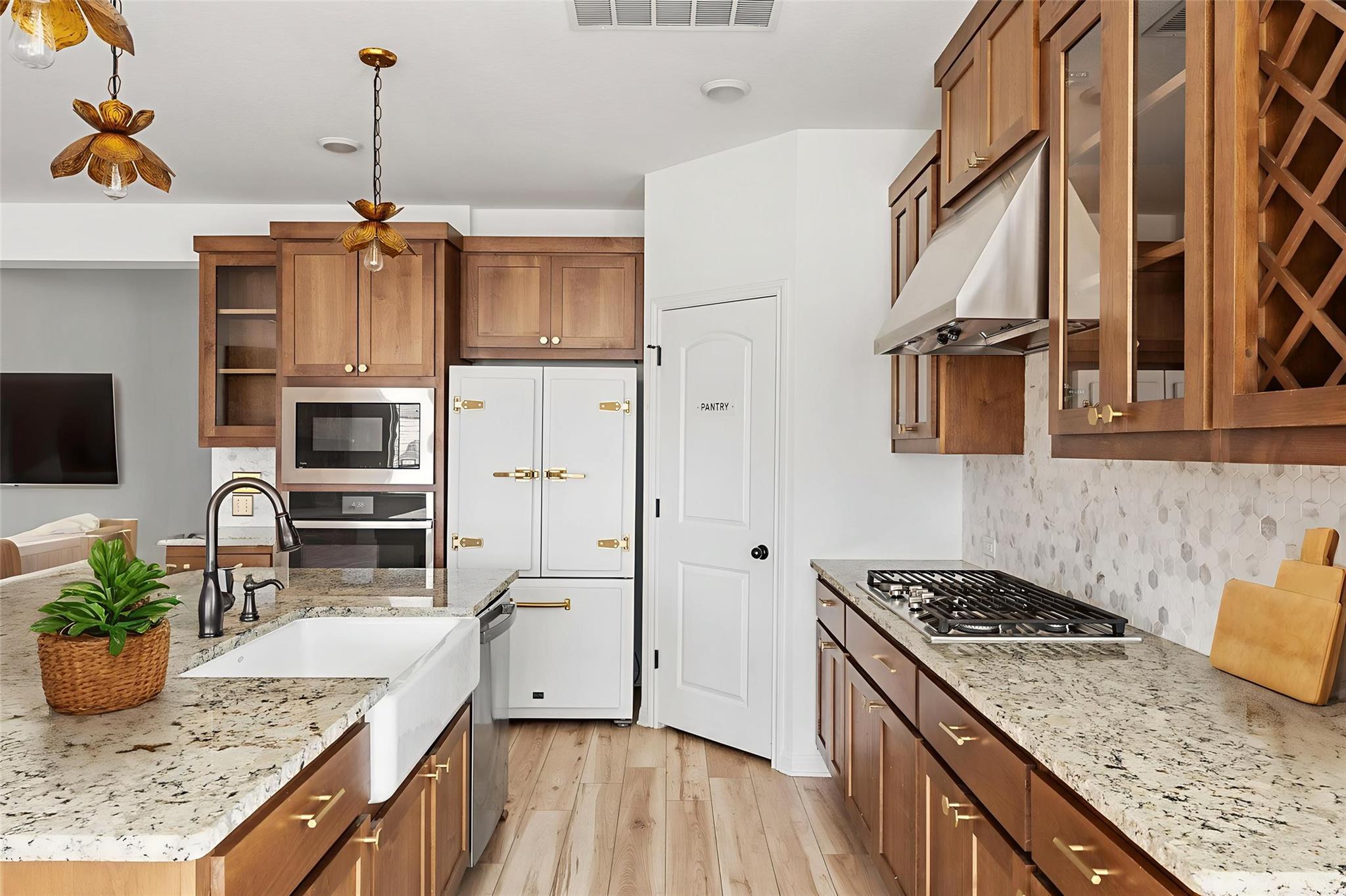 1321 Castalo Ln, Leander, TX 78641