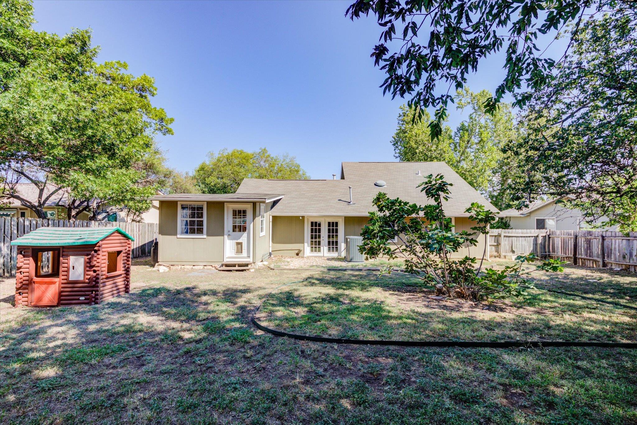 4011 Hillside Dr, Round Rock, TX 78681