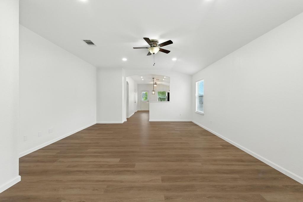 263 Feathergrass Drive, Buda, TX 78610