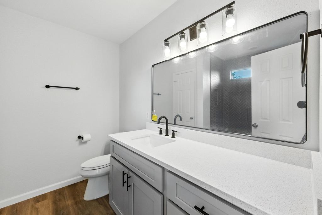 263 Feathergrass Drive, Buda, TX 78610