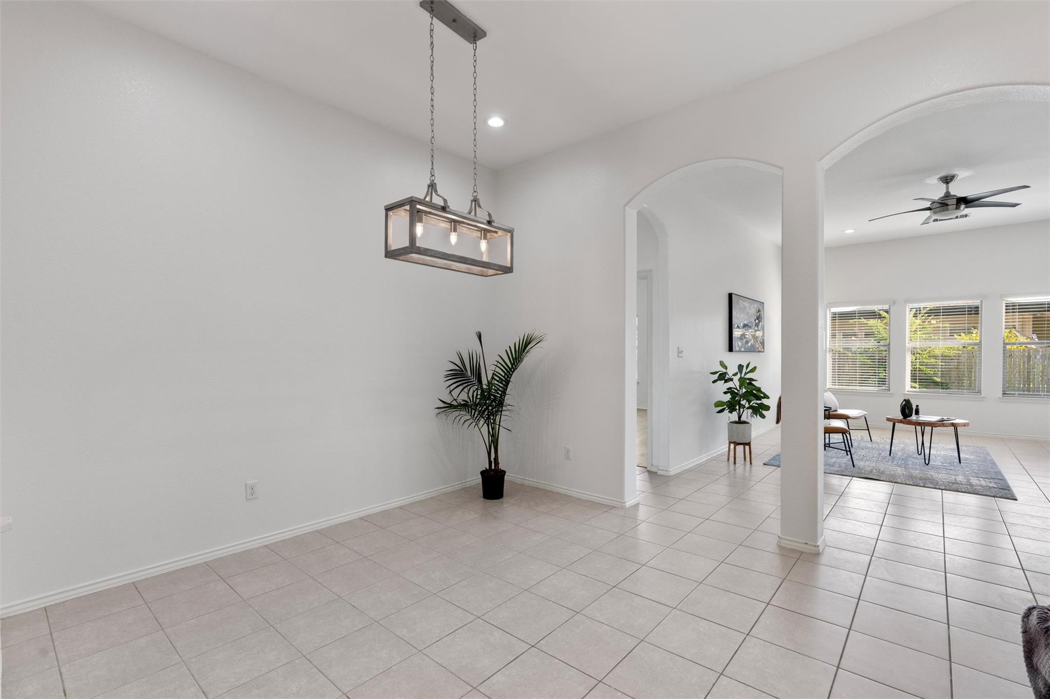 105 Peggy Cv, Liberty Hill, TX 78642