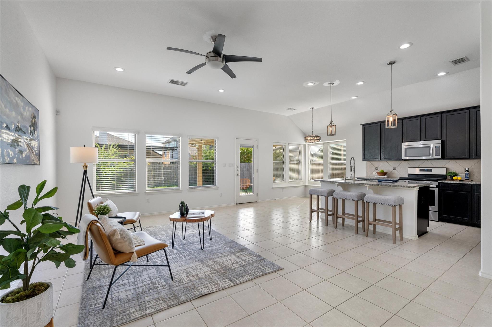 105 Peggy Cv, Liberty Hill, TX 78642